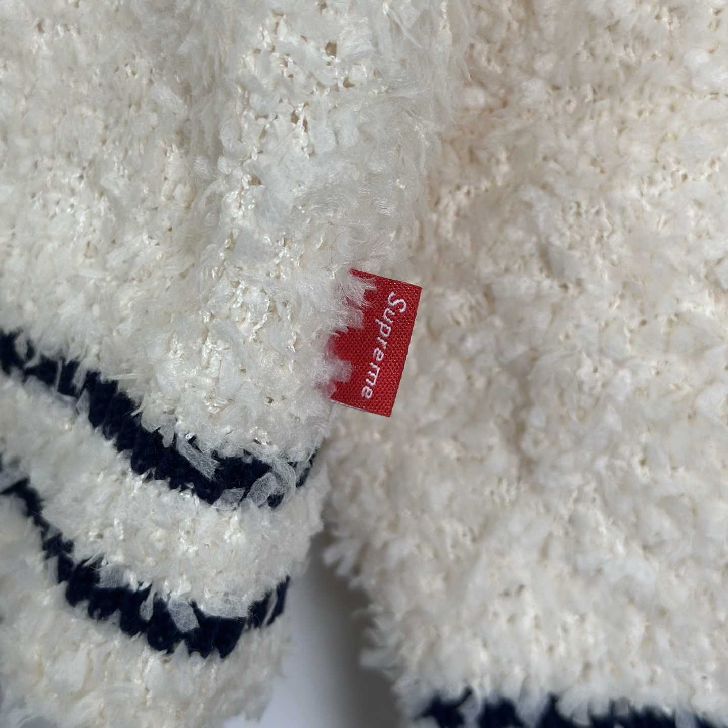 Supreme Textured Arc Sweater - DesignerGu