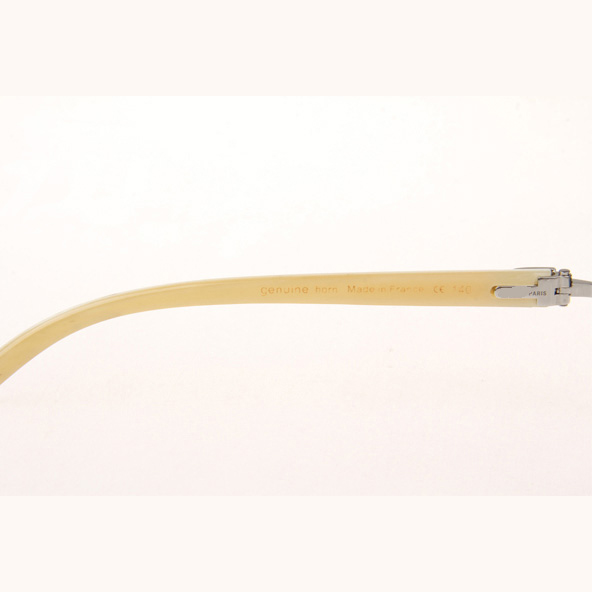 Cartier CT_3524012 Diamond White Buffalo Eyeglasses In Silver - DesignerGu