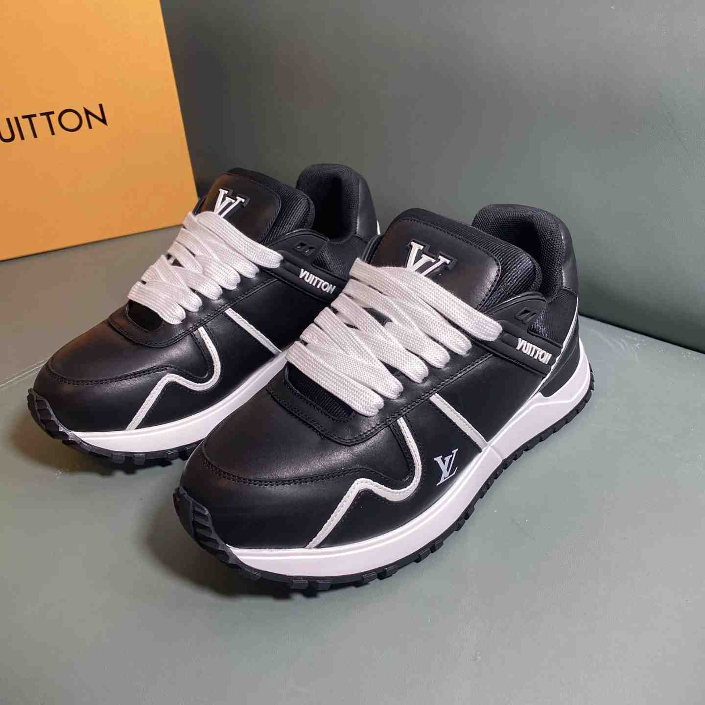 Louis Vuitton Run Away Maxi Sneaker   1AHSS1 - DesignerGu