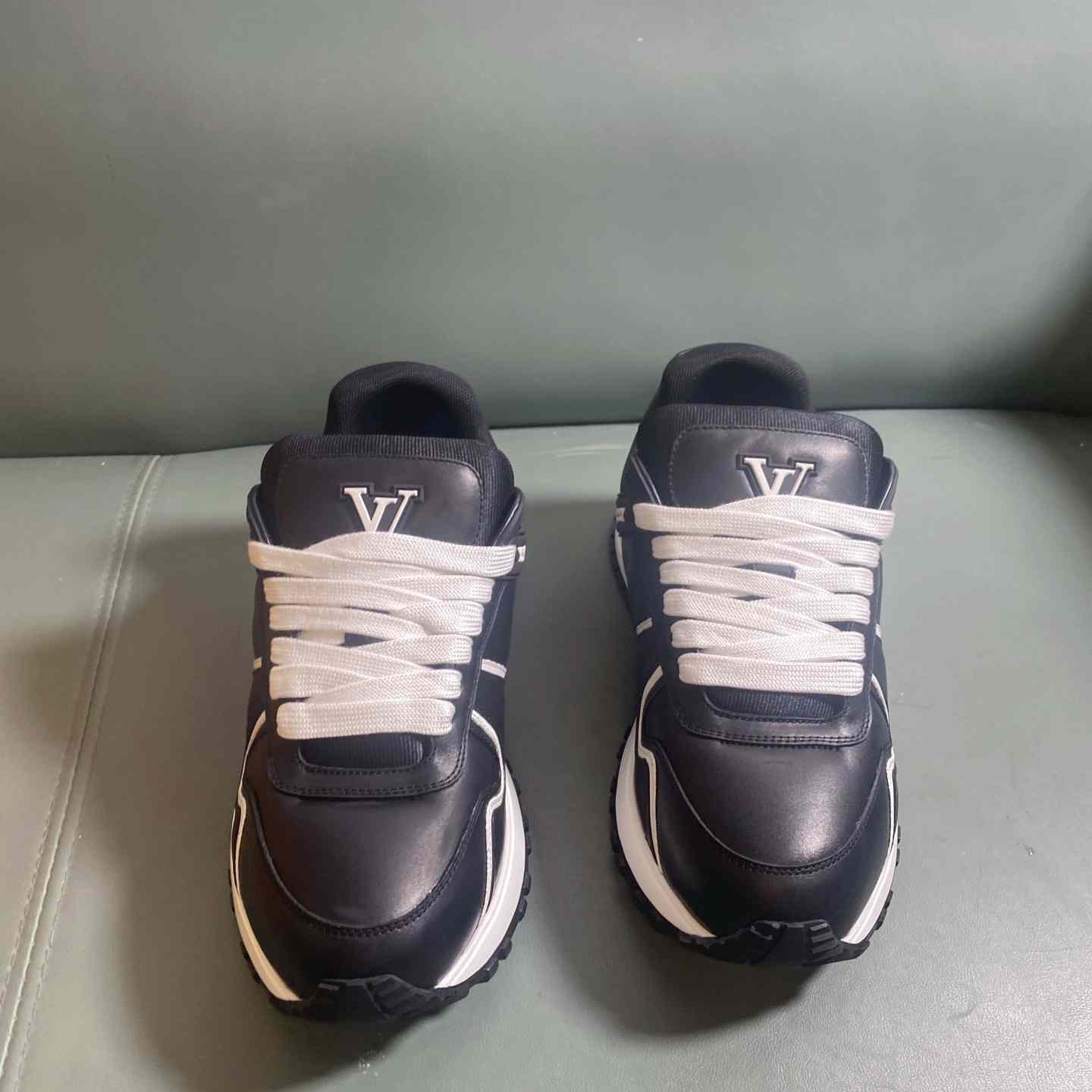 Louis Vuitton Run Away Maxi Sneaker   1AHSS1 - DesignerGu