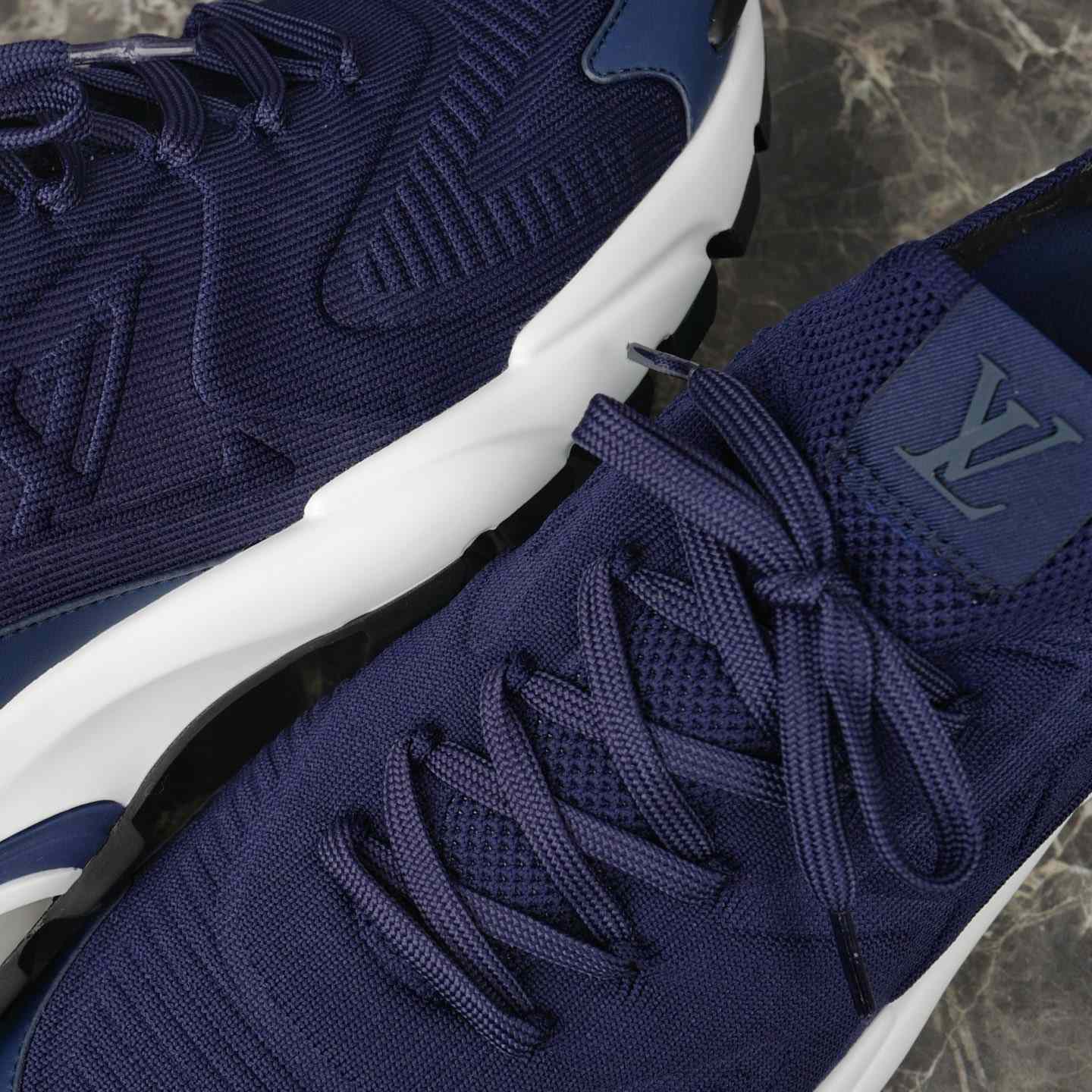 Louis Vuitton LV Runner Tatic Sneaker   1AILK6 - DesignerGu