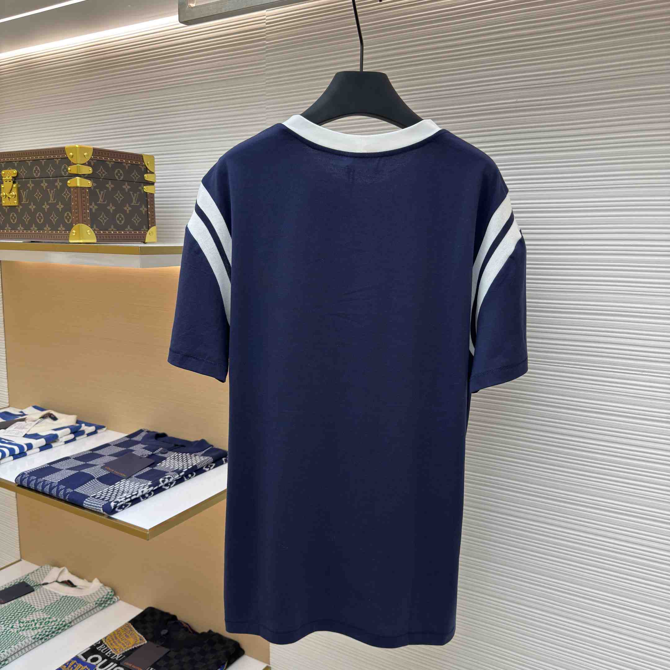 Celine Triomphe Regular T-shirt In Cotton Jersey - DesignerGu