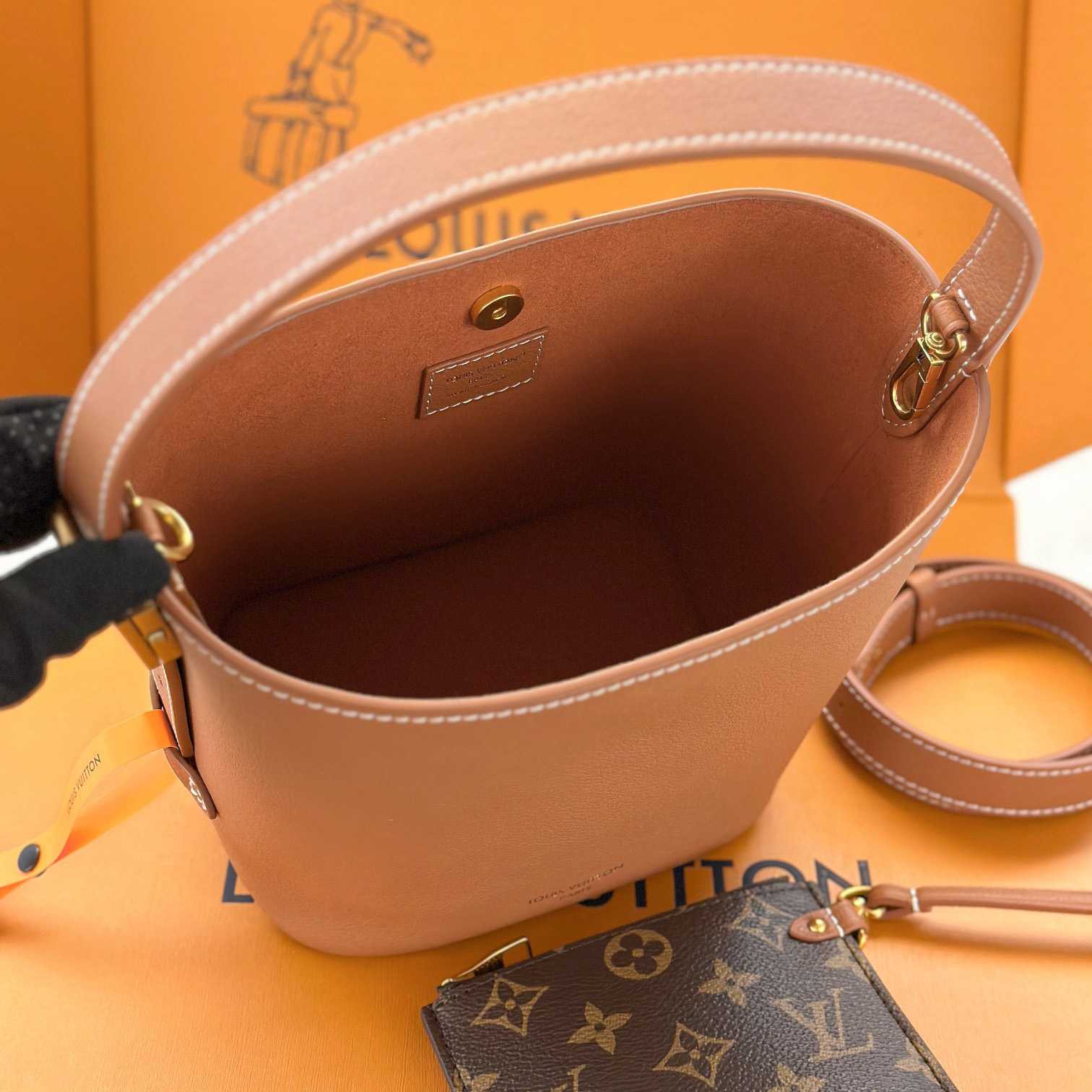 Louis Vuitton Low Key All In BB   M14416 - DesignerGu