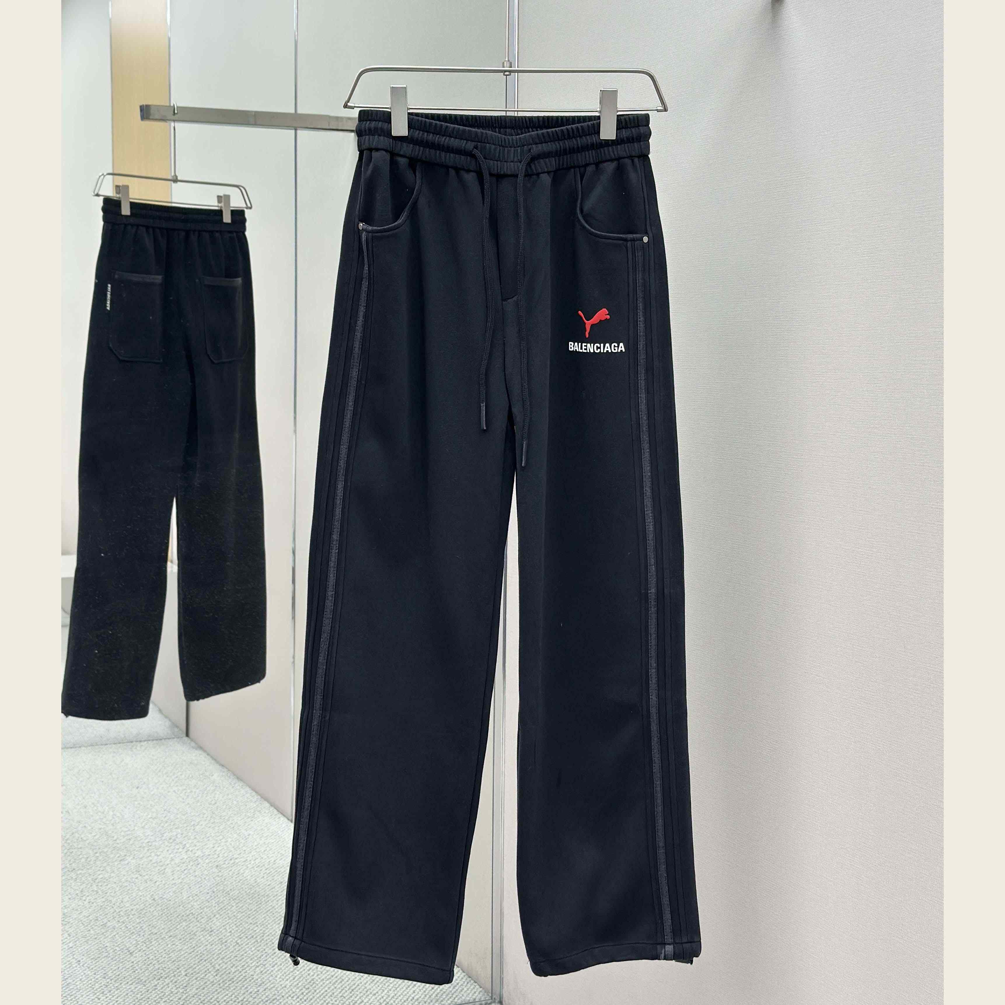 Balenciaga I PUMA Sweatpants  - DesignerGu