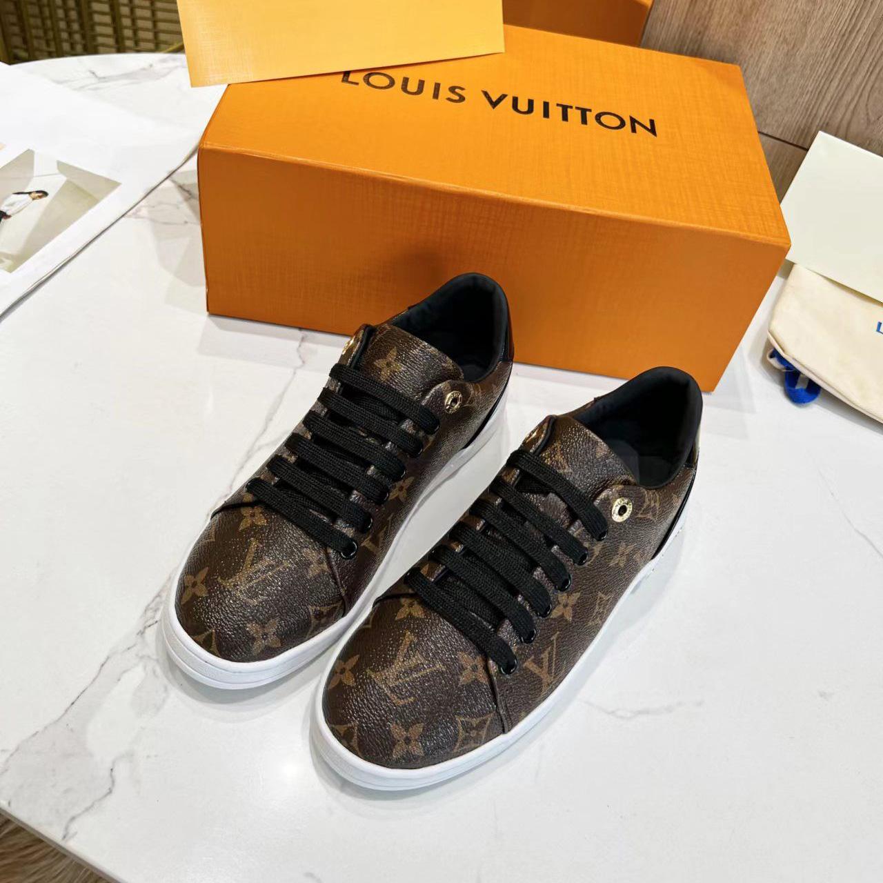 Louis Vuitton Frontrow Sneaker   1A1F4J - DesignerGu