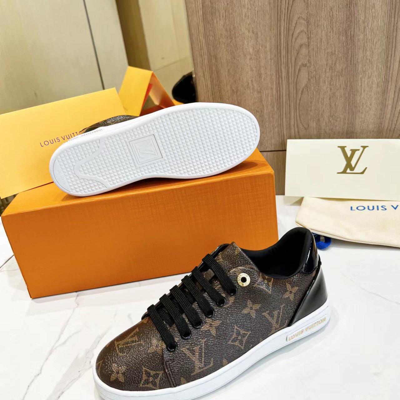 Louis Vuitton Frontrow Sneaker   1A1F4J - DesignerGu