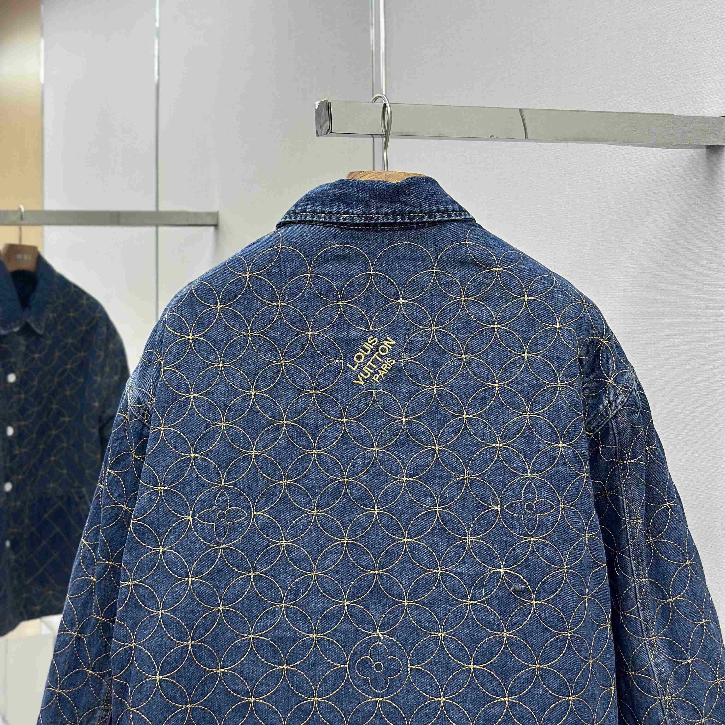 Louis Vuitton Embroidered Denim Blouson   1AILM5 - DesignerGu