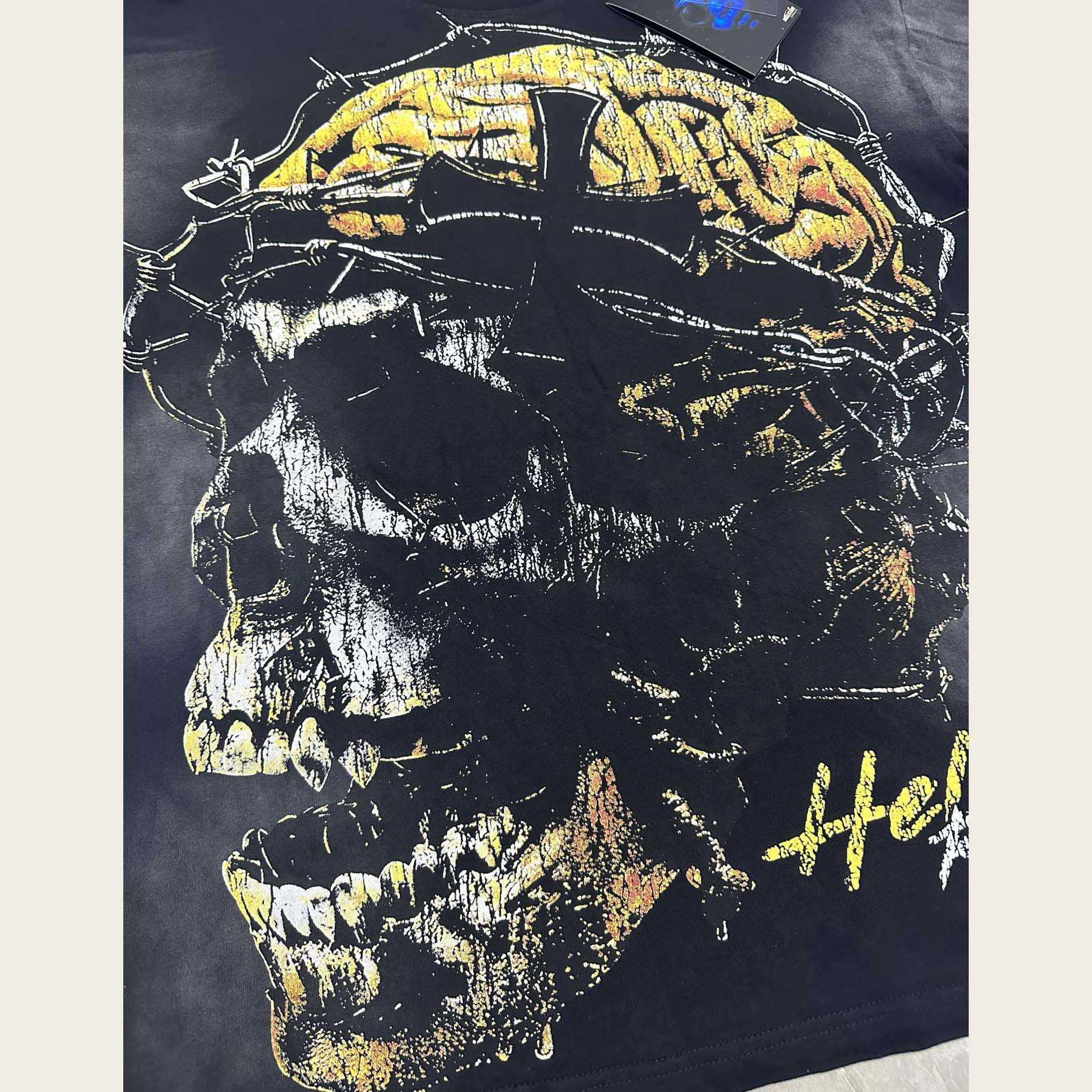 Hellstar Classic T-Shirt  - DesignerGu