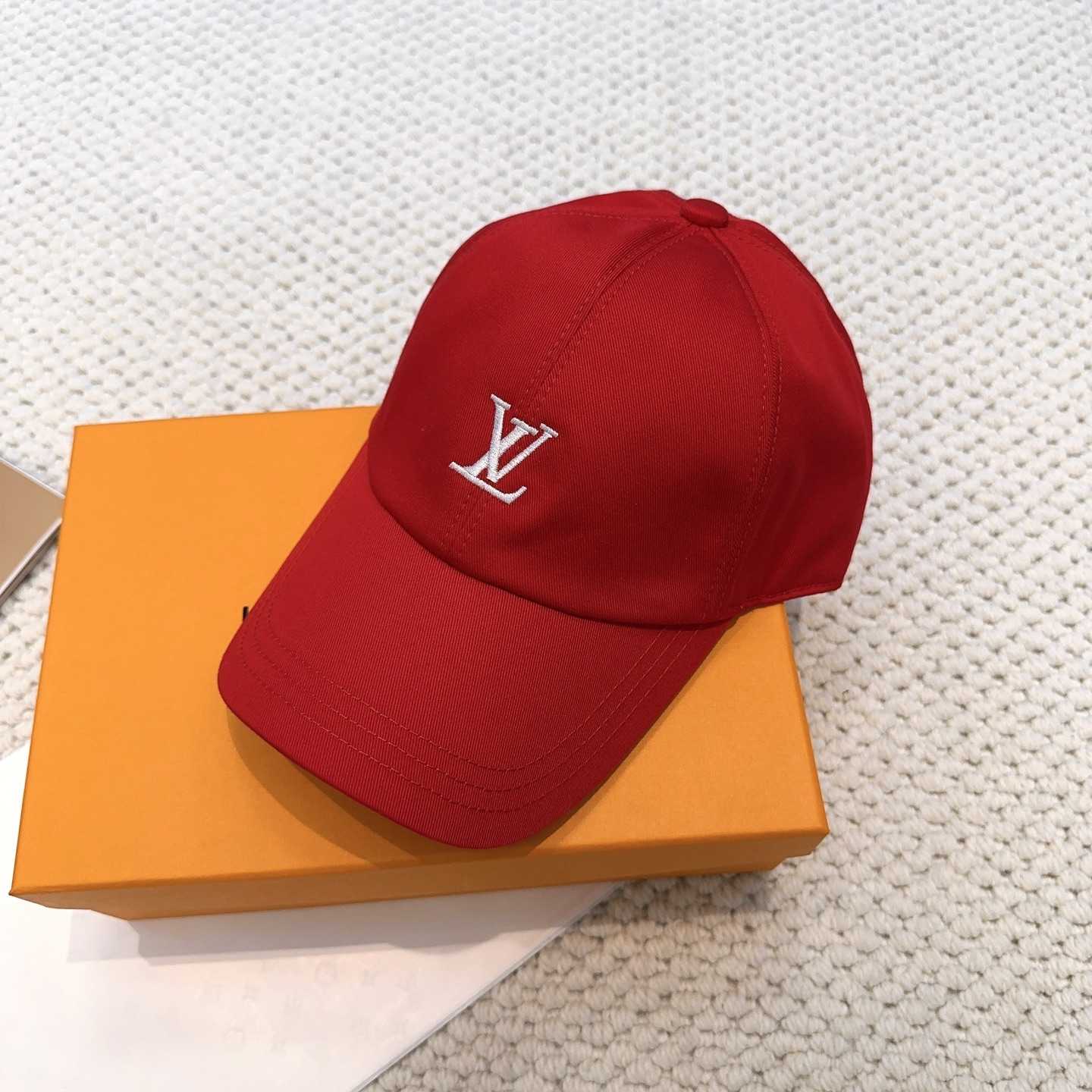 Louis Vuitton Cap - DesignerGu