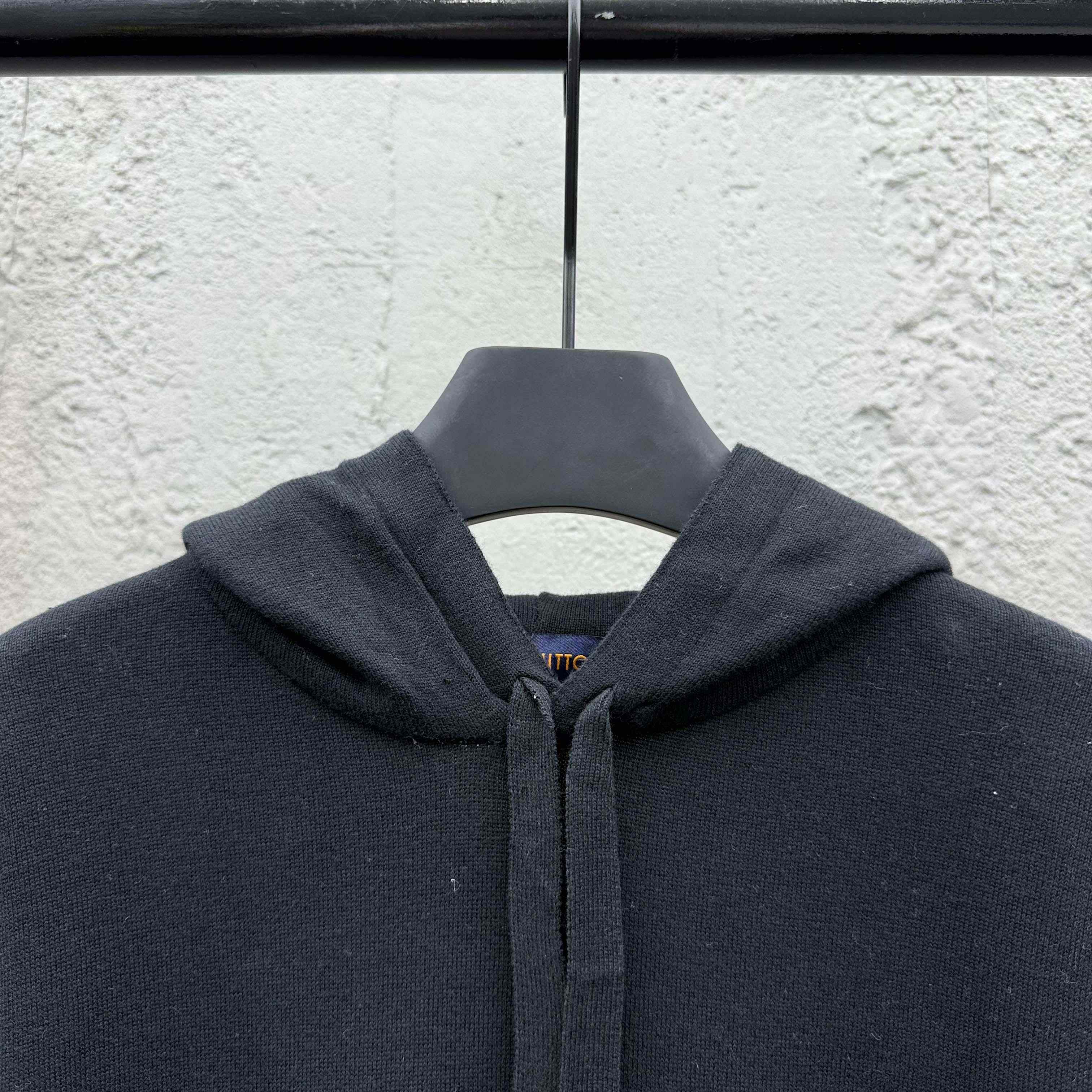 Louis Vuitton Gradient Cotton Hoodie   1AFAQE - DesignerGu