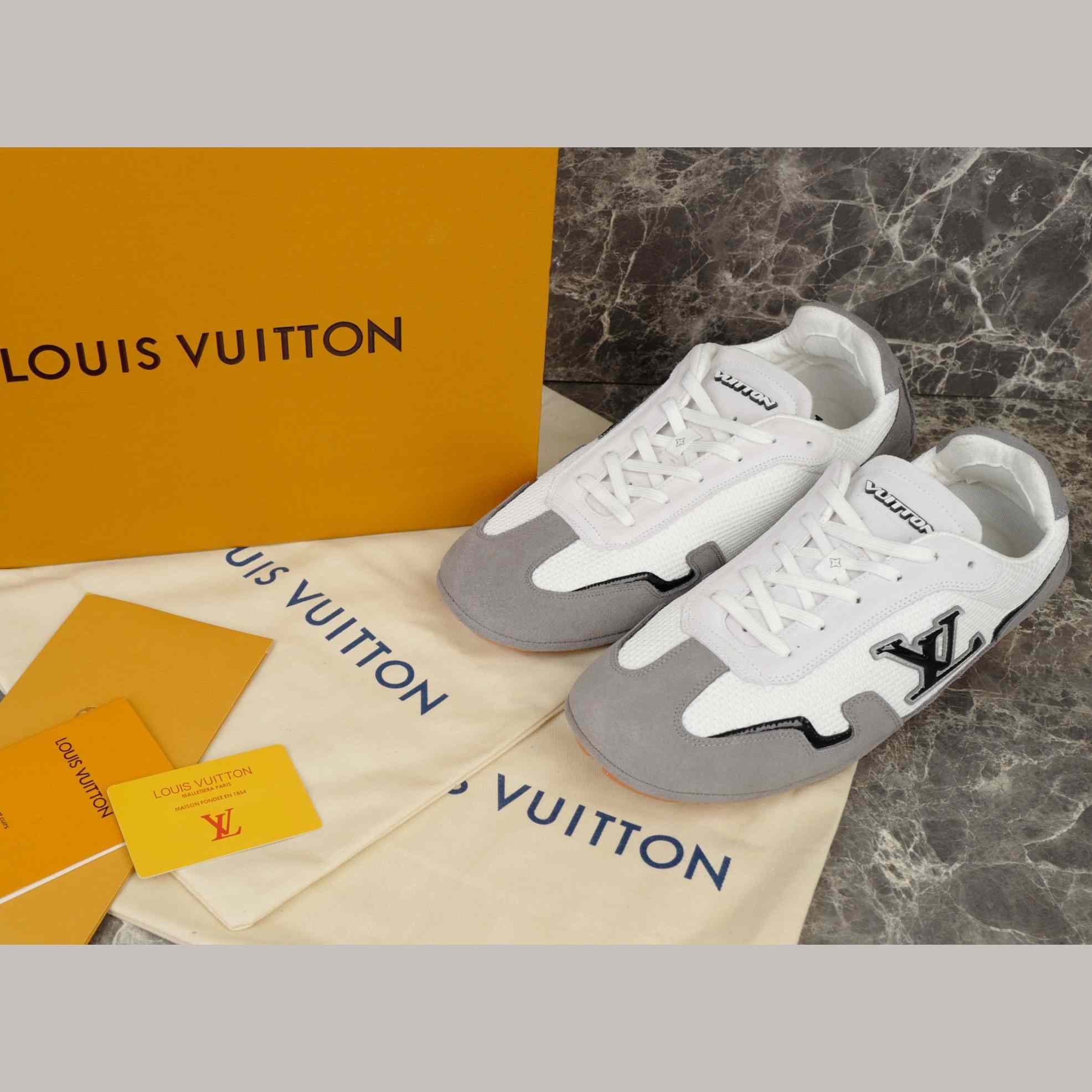 Louis Vuitton LV Rally Sneaker   1AHWXT - DesignerGu