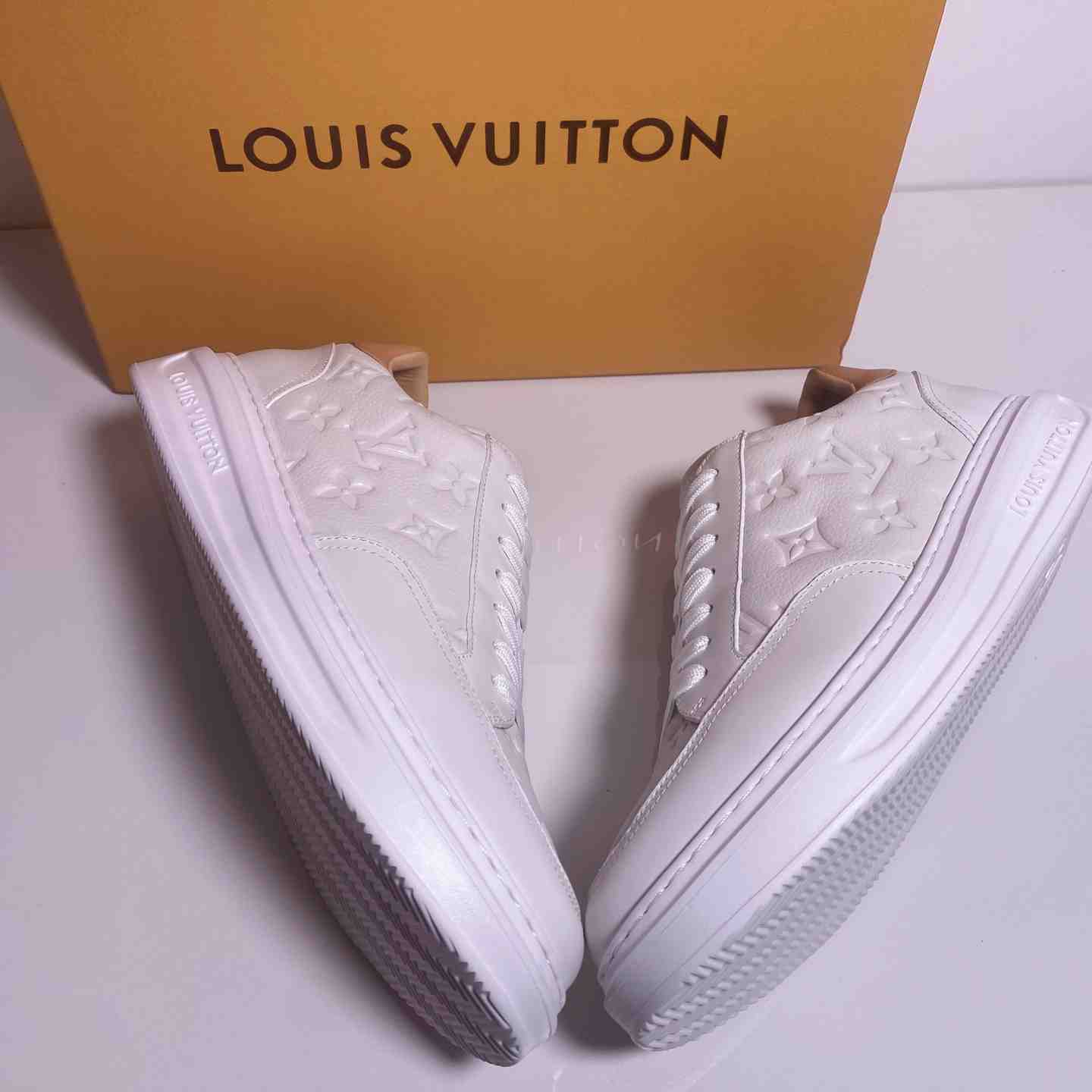 Louis Vuitton Beverly Hills Sneaker   1A8V3L - DesignerGu