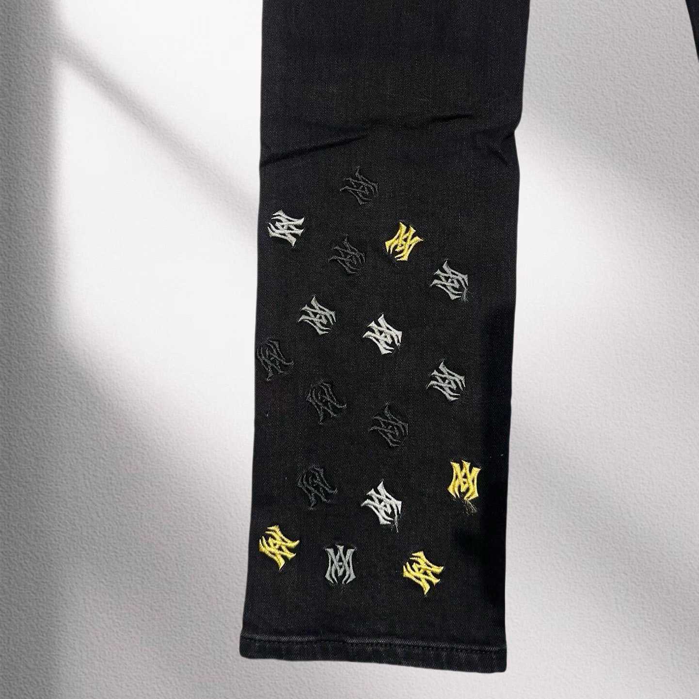 Amiri Jeans    6076 - DesignerGu