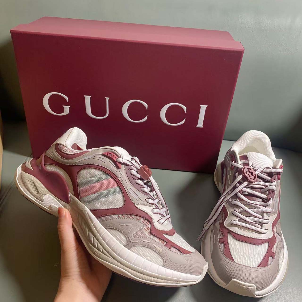 Gucci Men's Gucci 2.0 Sneaker - DesignerGu