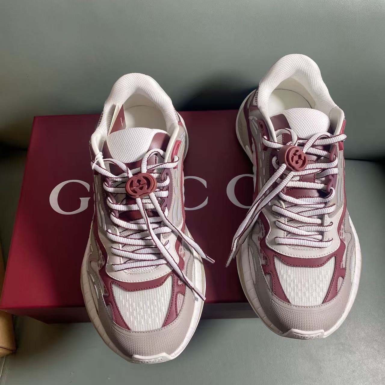 Gucci Men's Gucci 2.0 Sneaker - DesignerGu