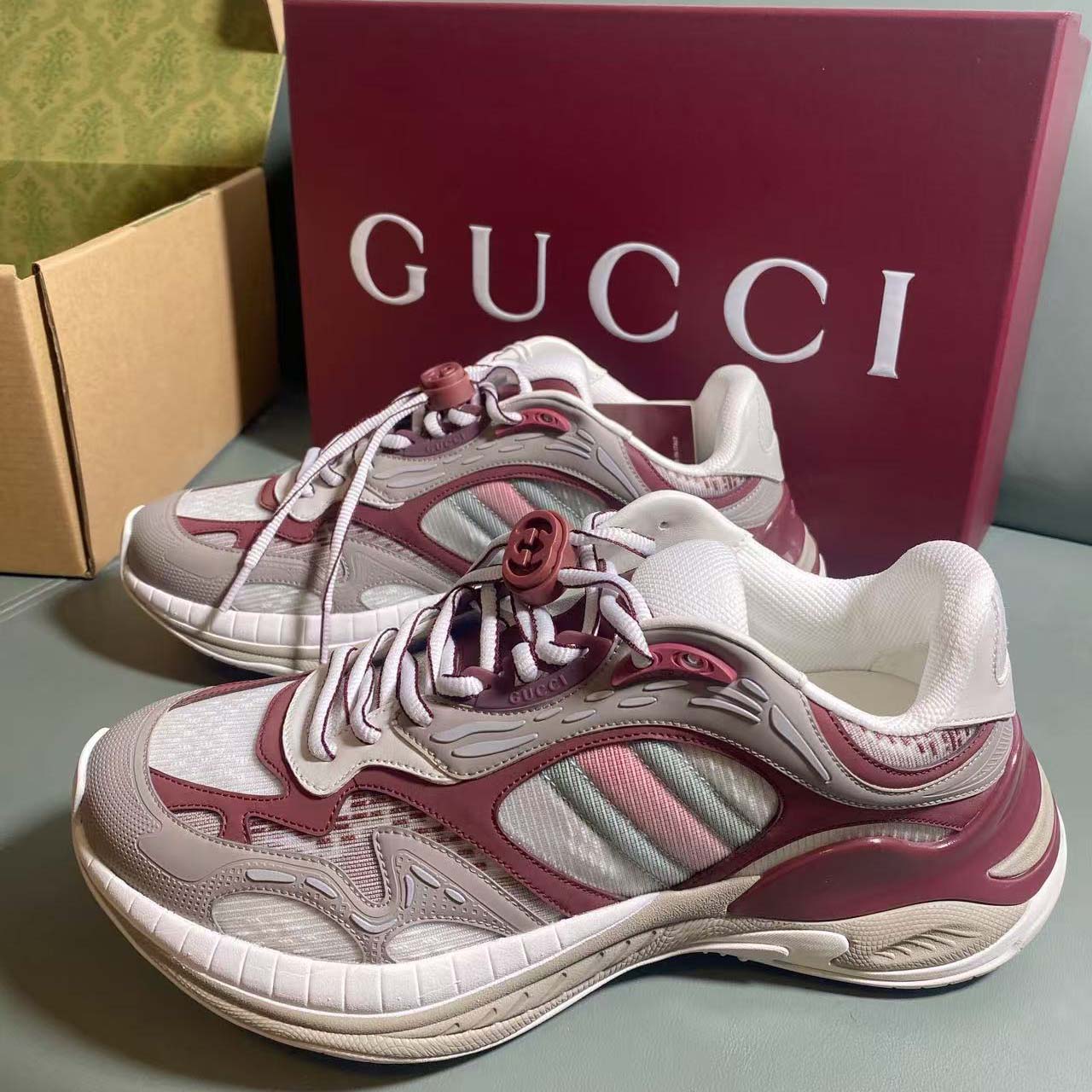 Gucci Men's Gucci 2.0 Sneaker - DesignerGu