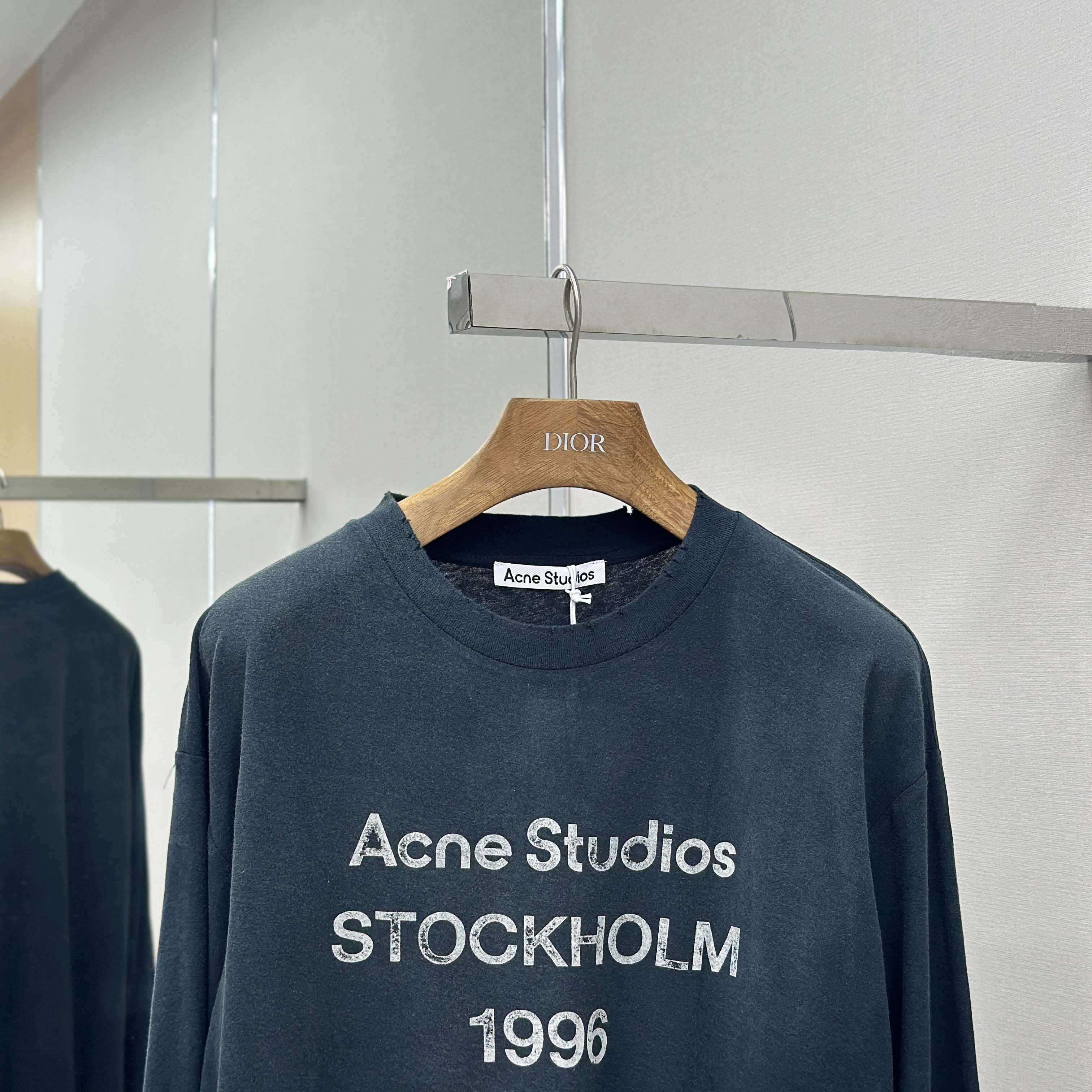 Acne Studios Logo T-shirt - Relaxed Fit - DesignerGu