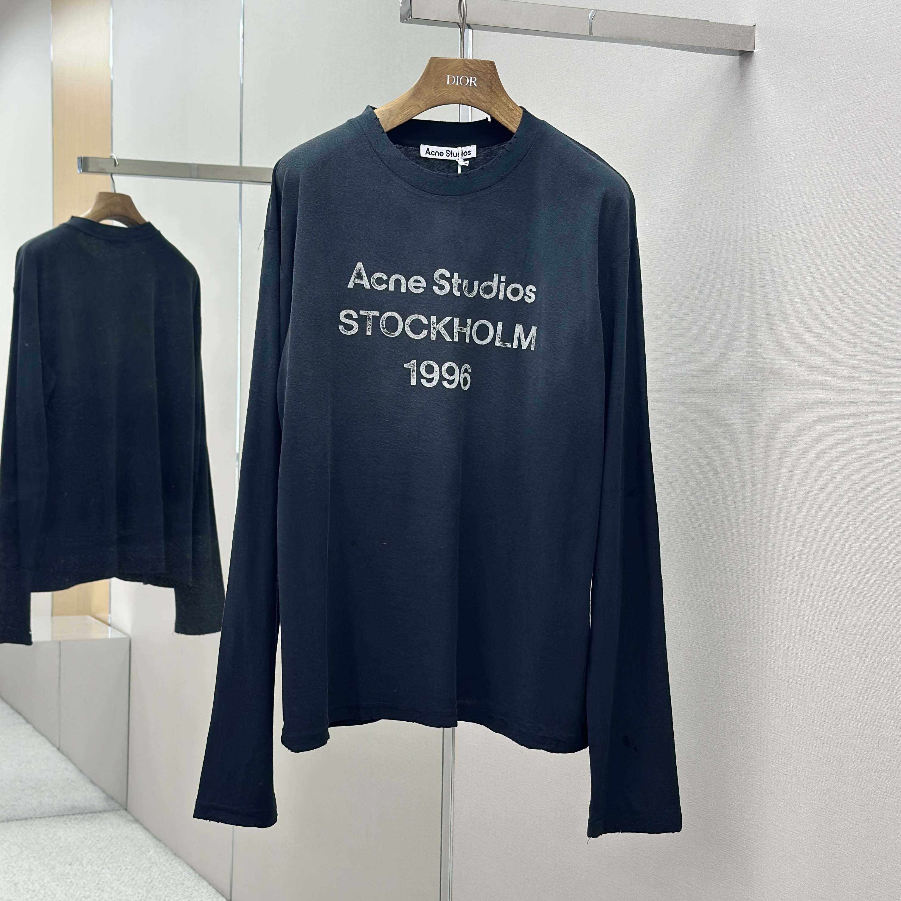 Acne Studios Logo T-shirt - Relaxed Fit - DesignerGu