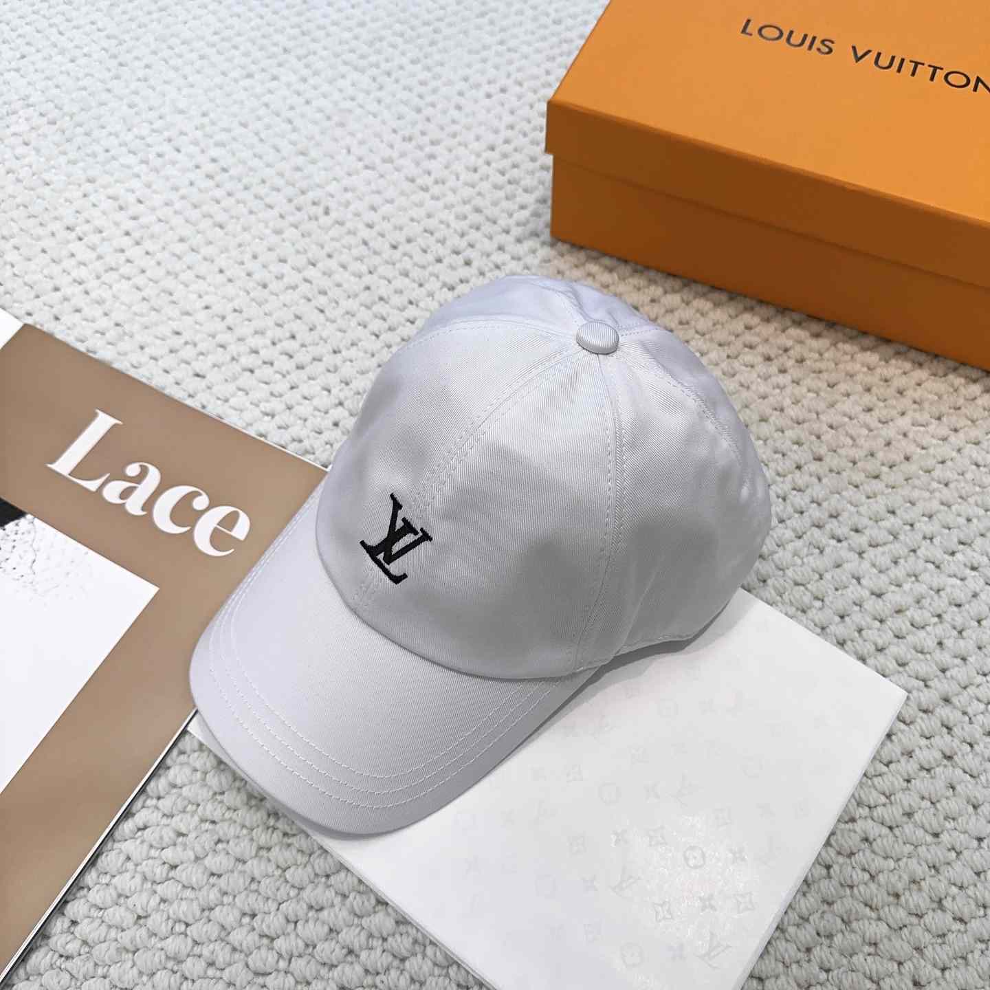 Louis Vuitton Cap - DesignerGu
