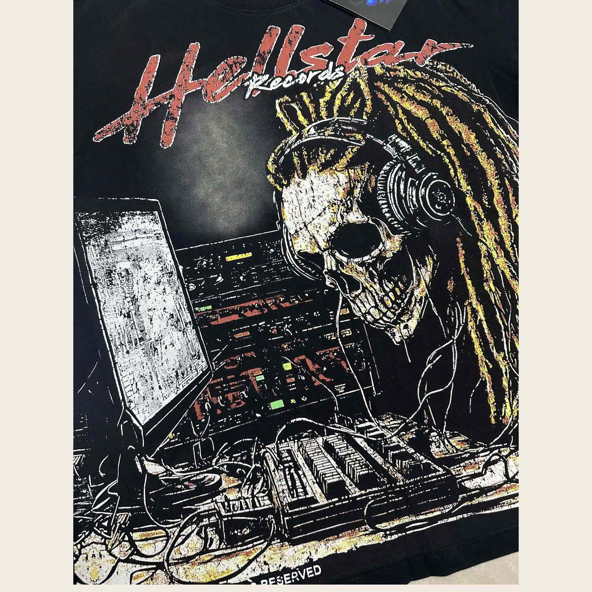 Hellstar Classic T-Shirt  - DesignerGu