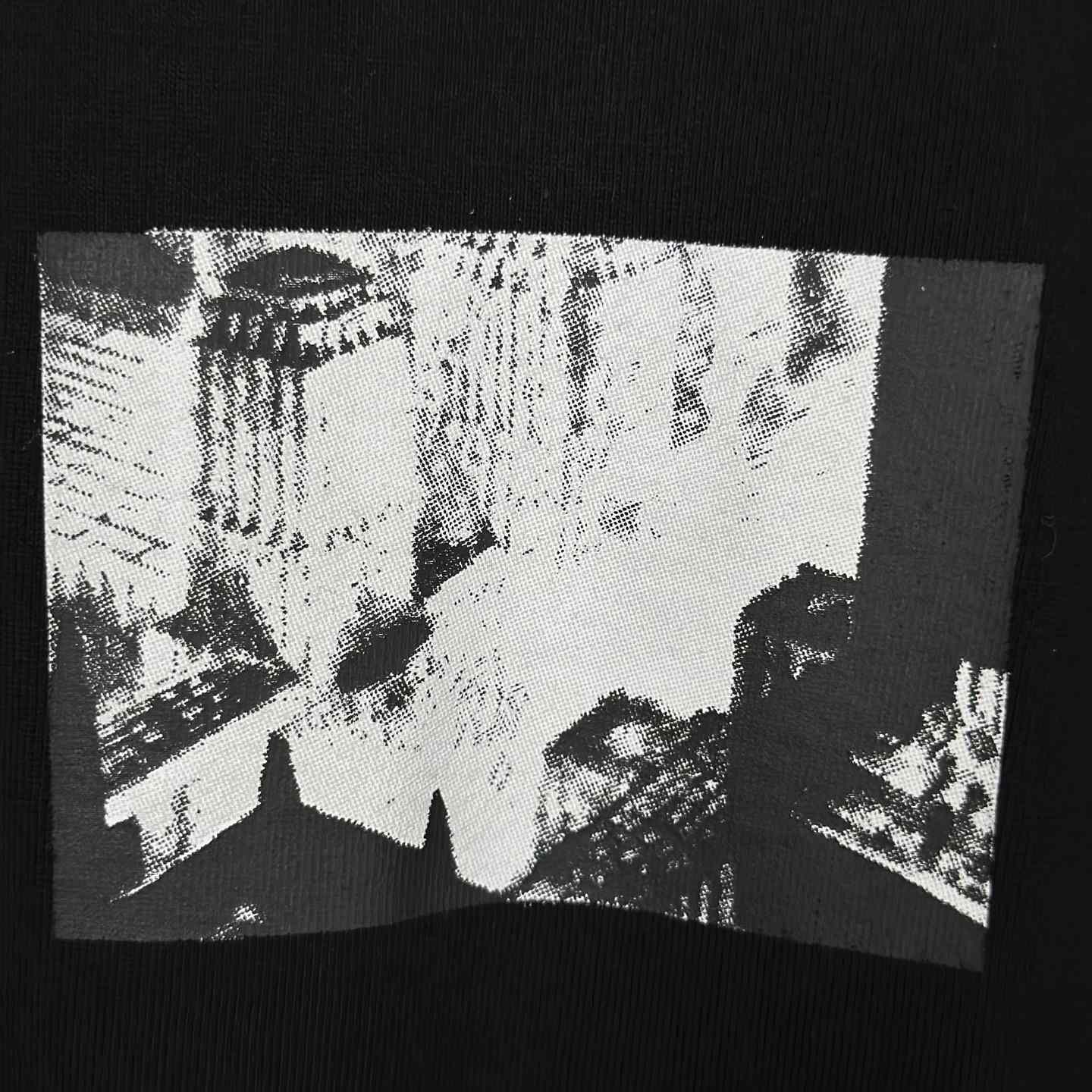 Supreme x Zoo York Dynasty Tee - DesignerGu