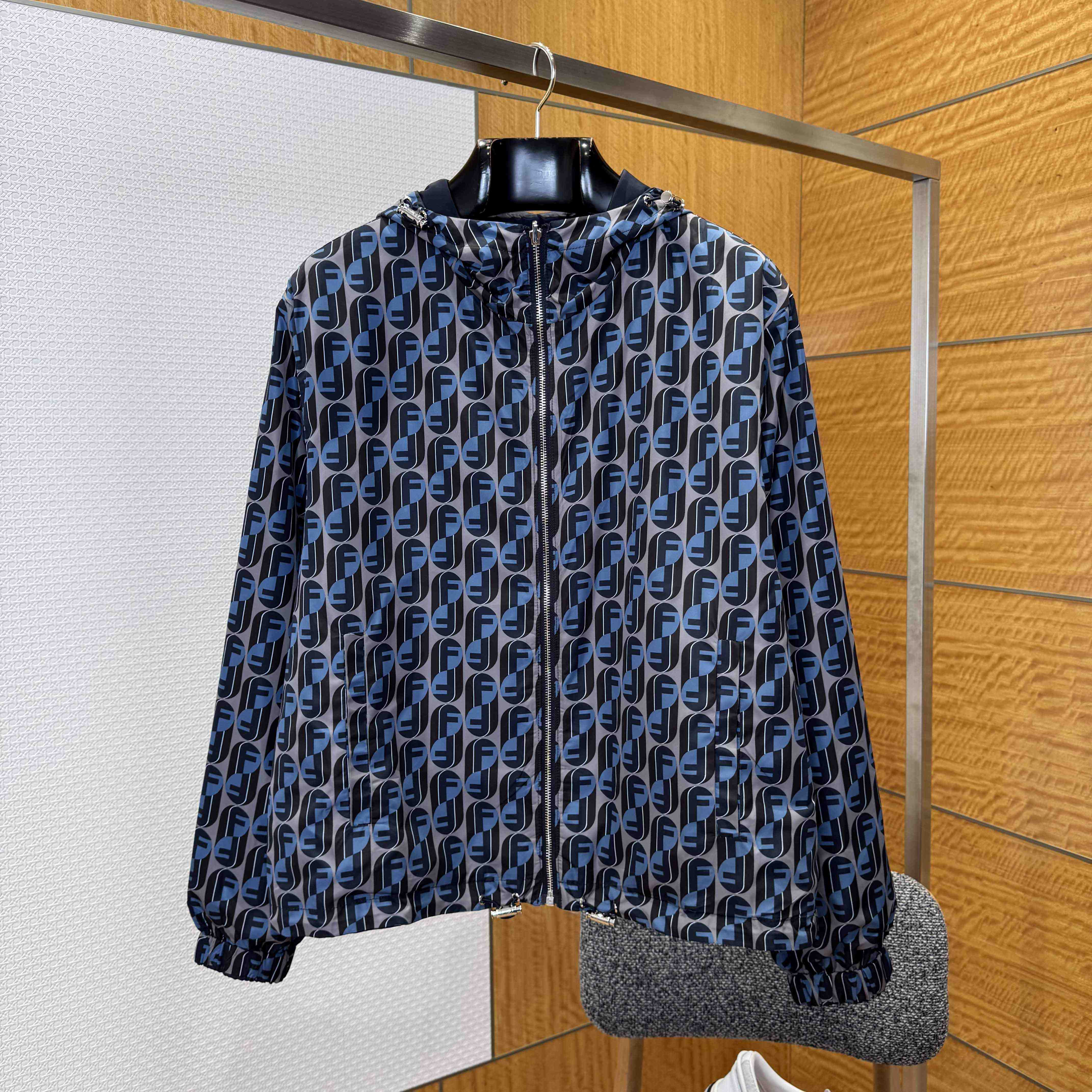 Fendi Men's Reversible Nylon Windbreaker - DesignerGu