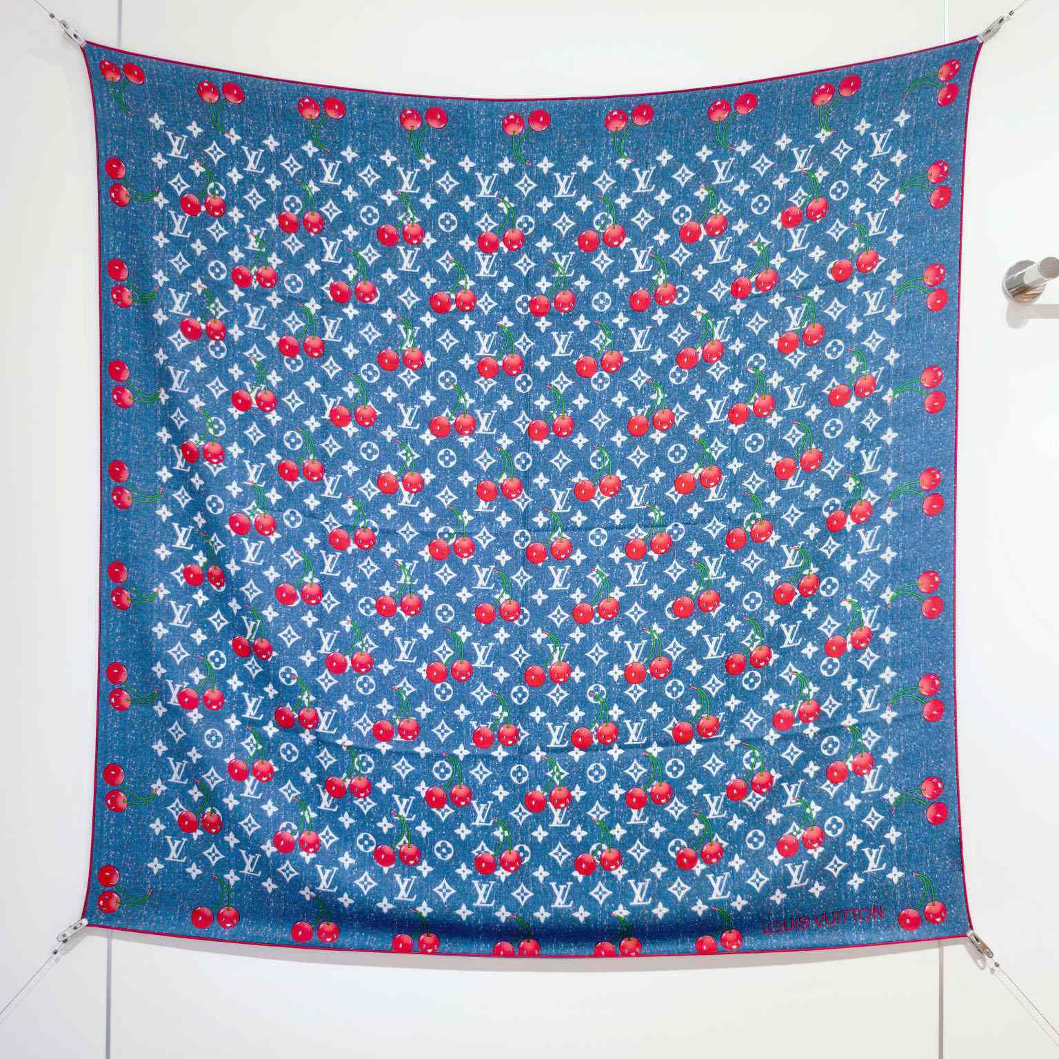 Louis Vuitton LV x TM Monogram Shawl   140*140cm - DesignerGu