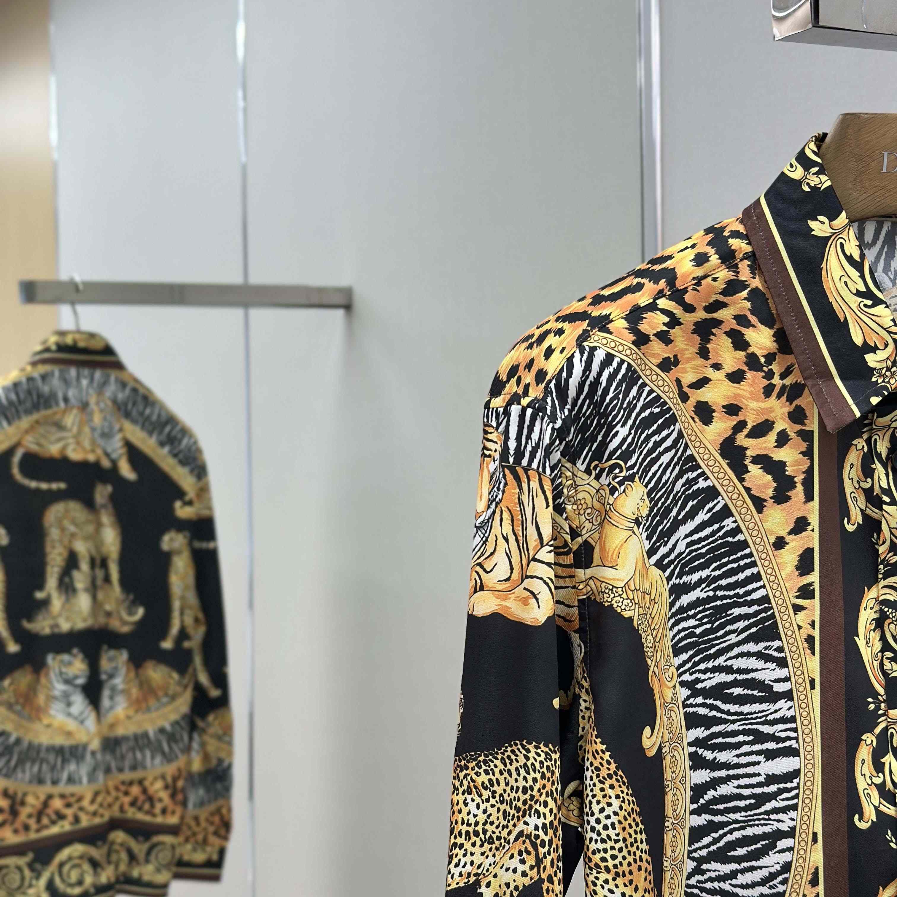 Versace Wild Cats Silk Shirt - DesignerGu