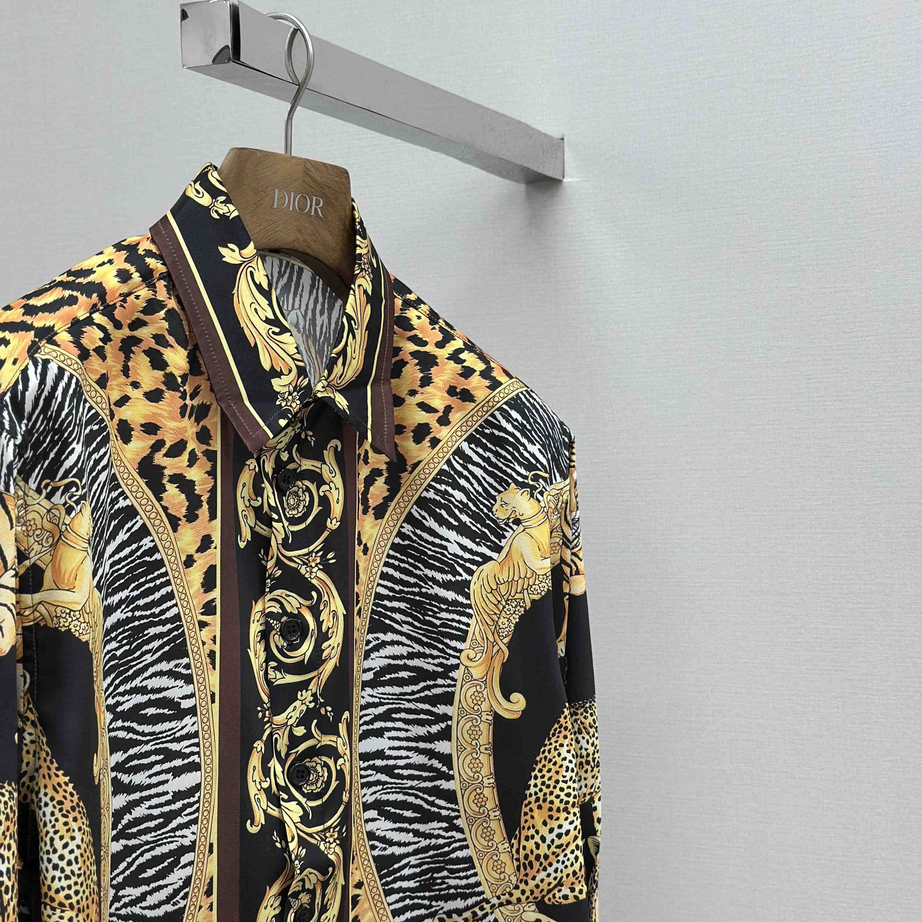 Versace Wild Cats Silk Shirt - DesignerGu