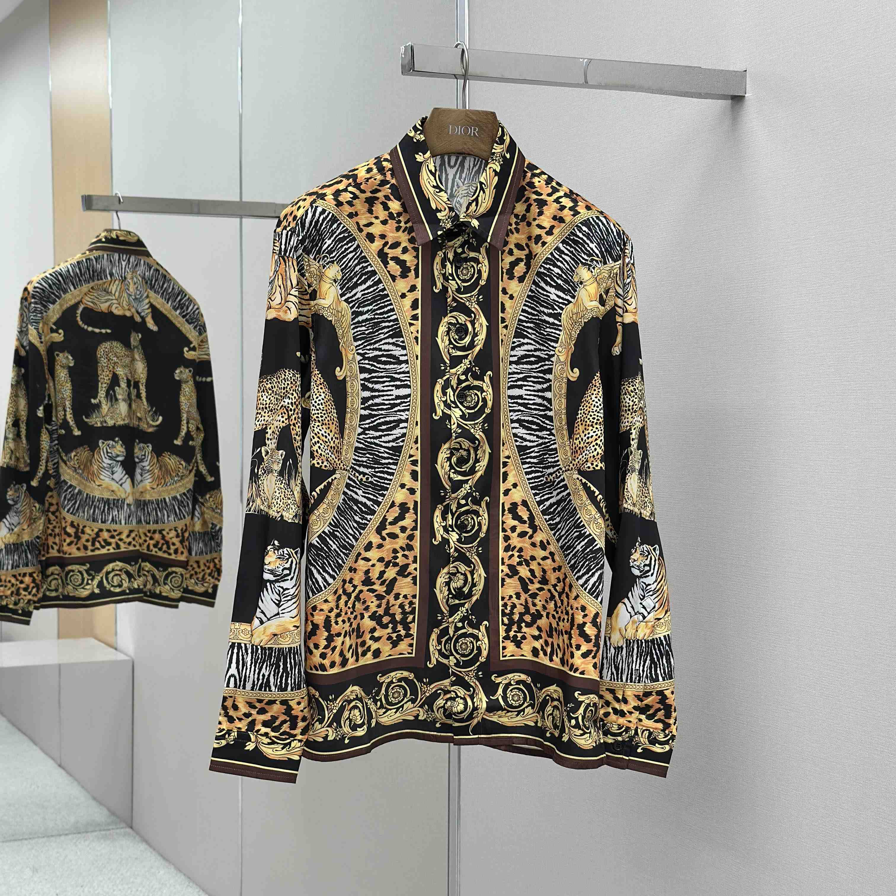 Versace Wild Cats Silk Shirt - DesignerGu