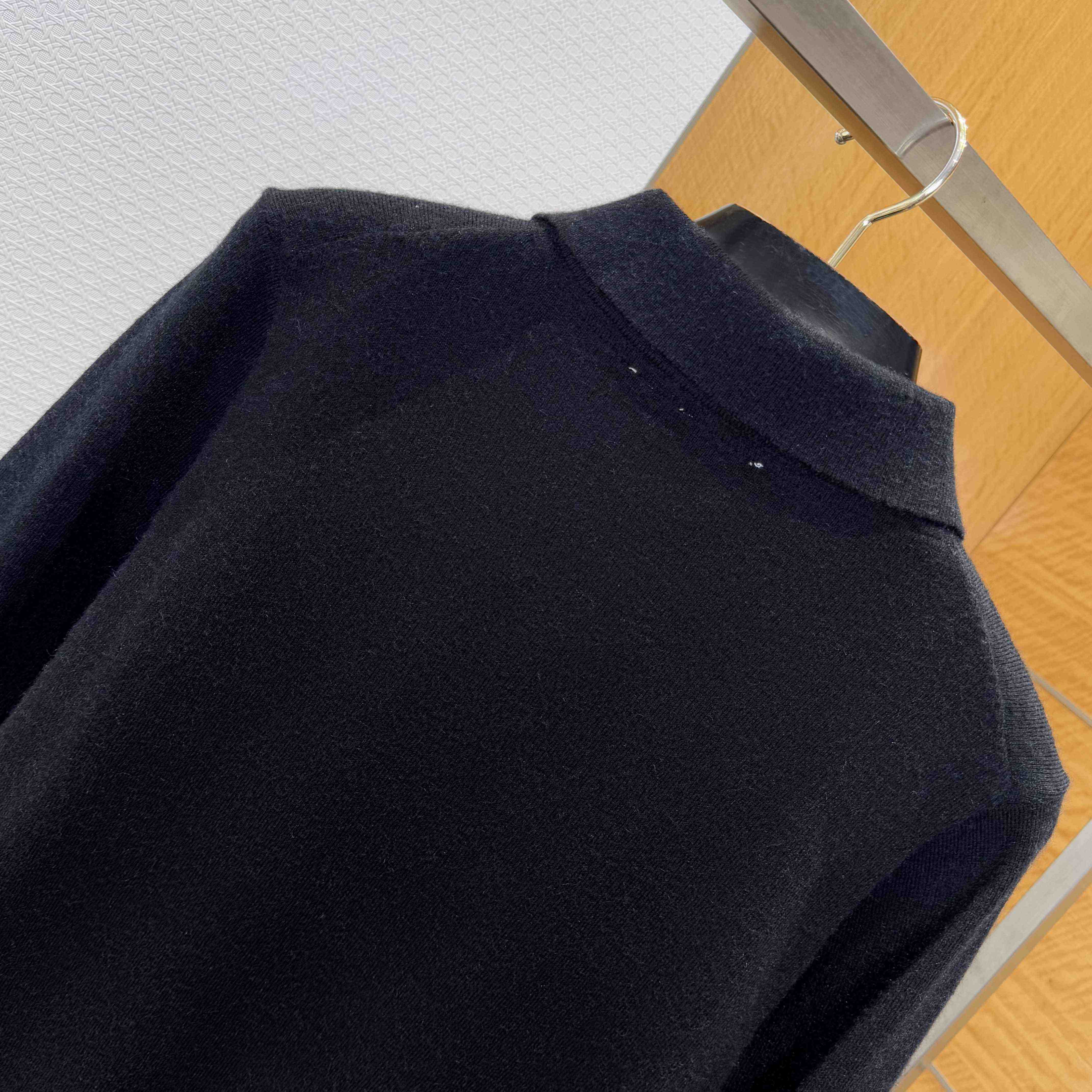 Burberry Long-sleeve Cashmere Blend Polo Shirt - DesignerGu