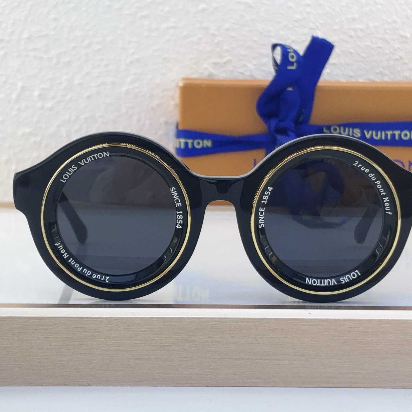 Louis Vuitton LV Super Vision Round Sunglasses   Z2737U Z2386U - DesignerGu