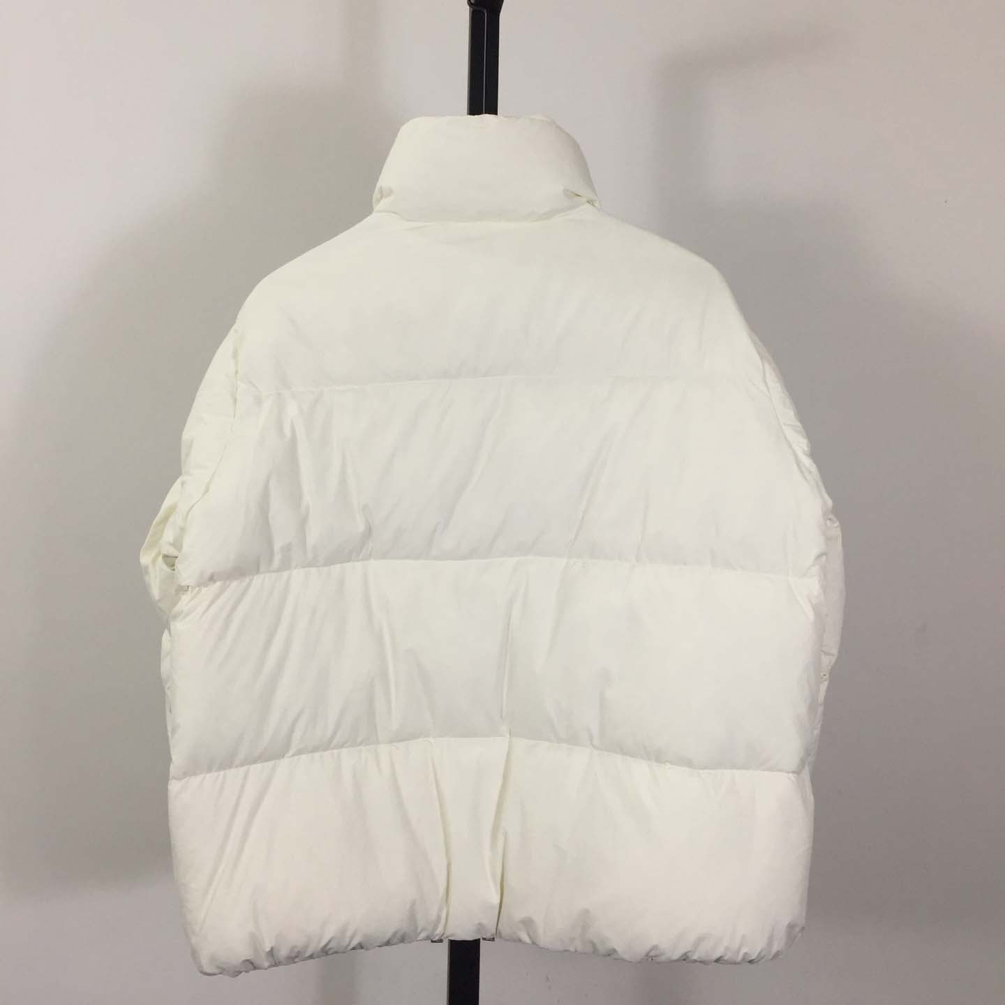 Moncler X Willow Smith Yael Down Jacket In White - DesignerGu