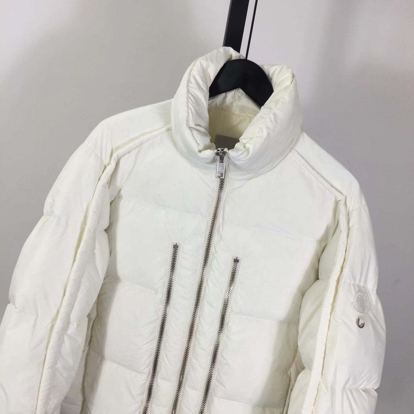 Moncler X Willow Smith Yael Down Jacket In White - DesignerGu