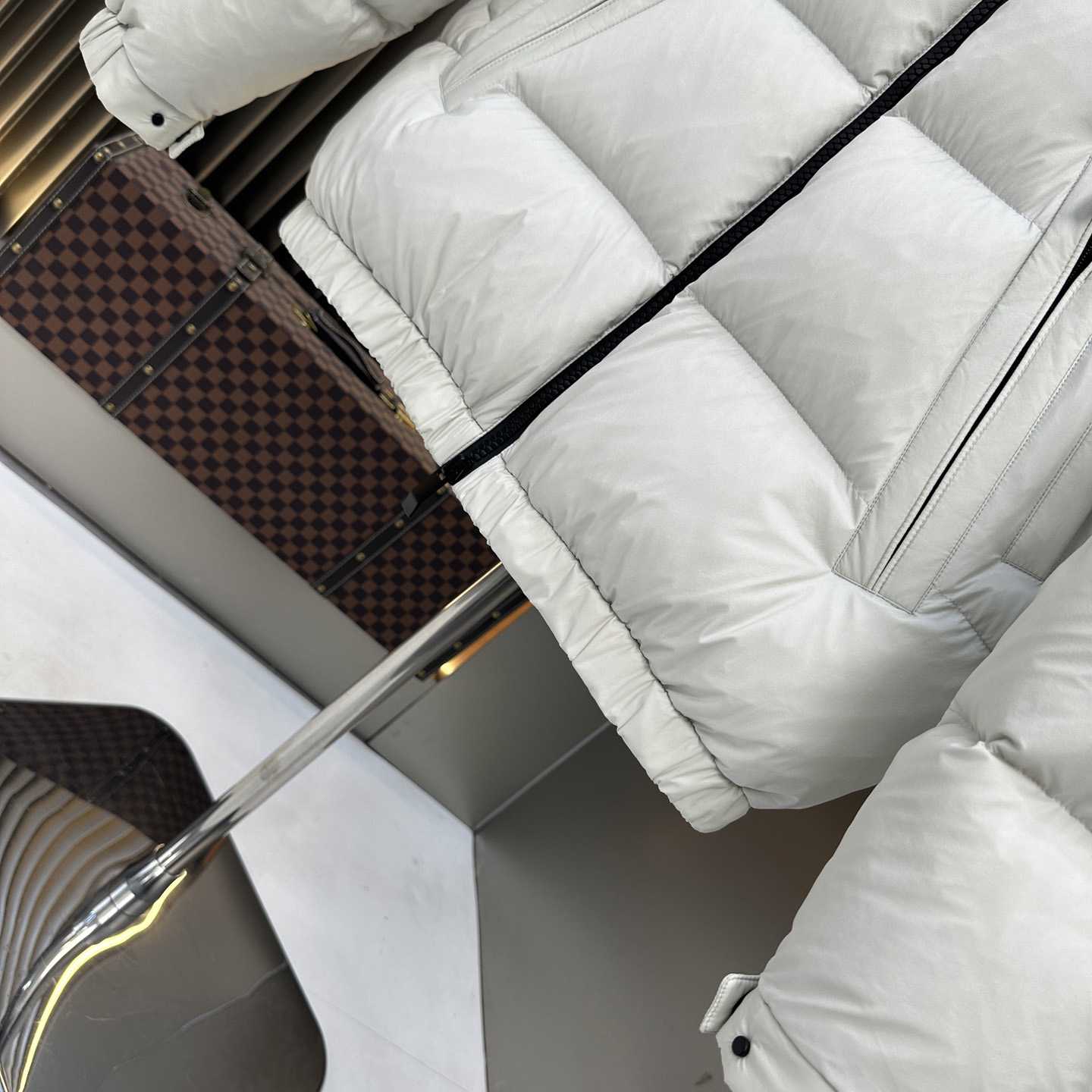 Moncler Short Down Jacket - DesignerGu