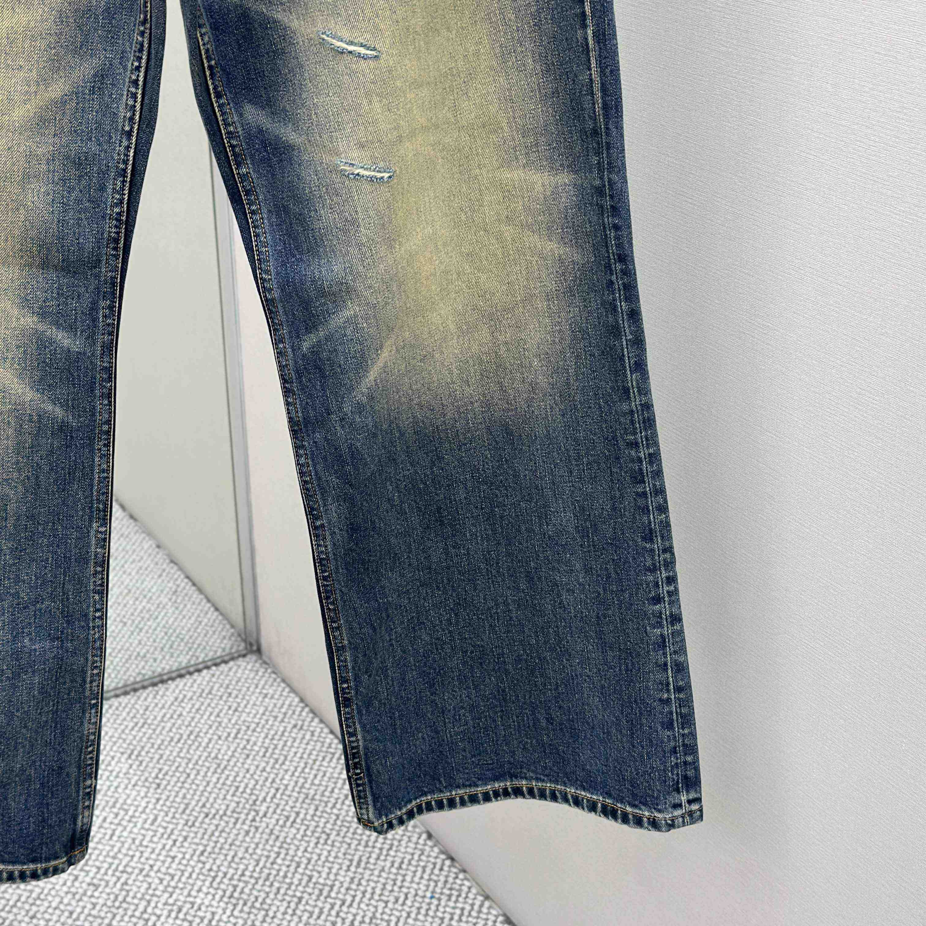Acne Studios Regular Fit Jeans 2010 - DesignerGu