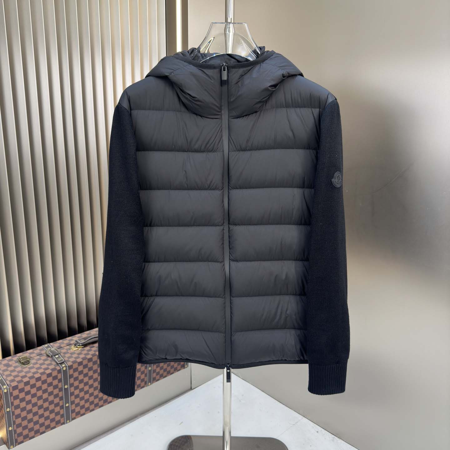 Moncler Hooded Short Down Jacket - DesignerGu