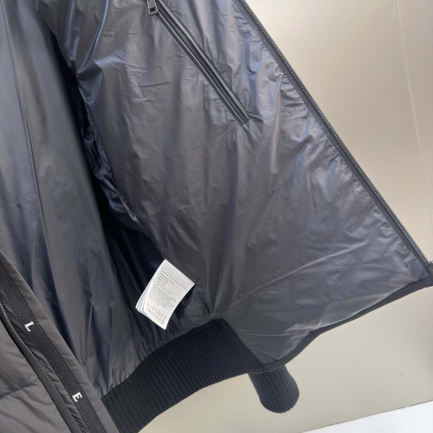 Moncler Hooded Short Down Jacket - DesignerGu