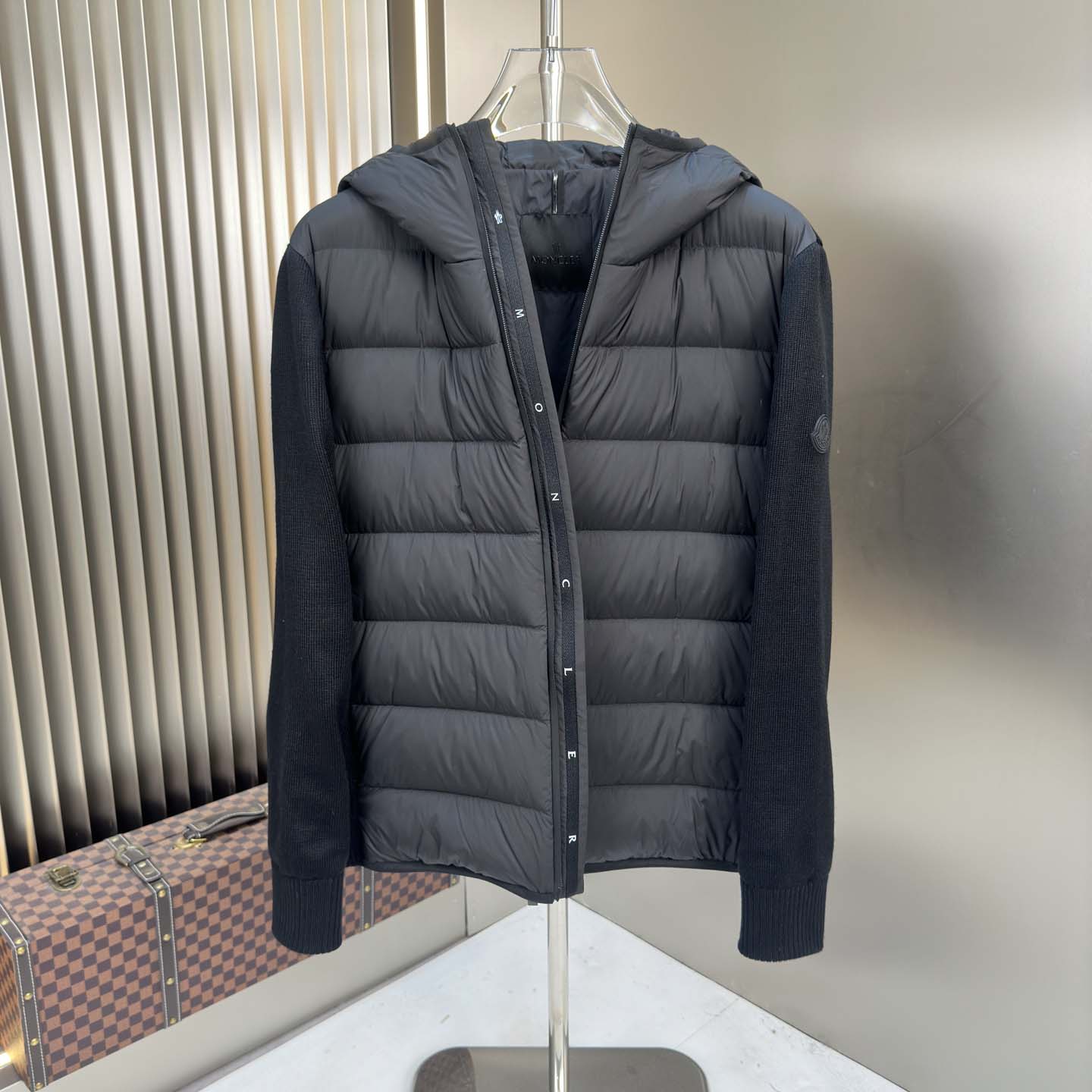 Moncler Hooded Short Down Jacket - DesignerGu