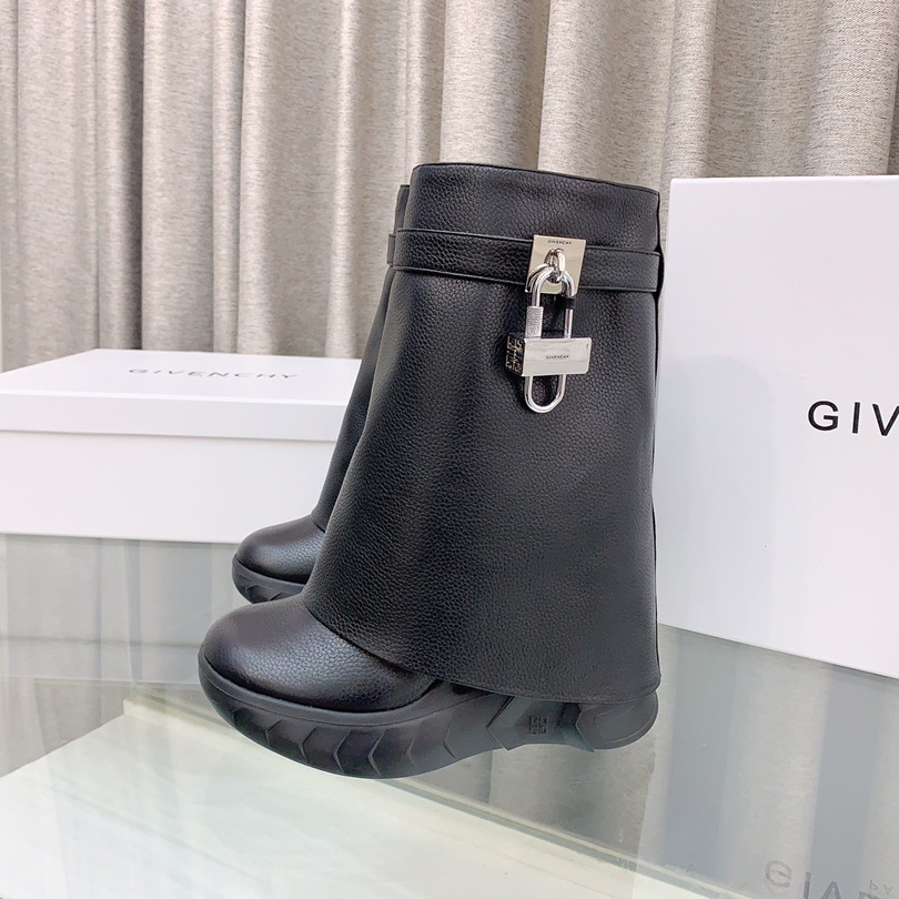 Givenchy Shark Lock Boots - DesignerGu