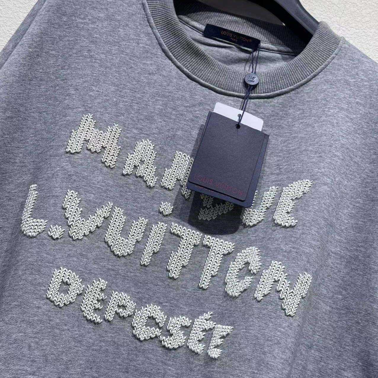 Louis Vuitton Embroidered Signature Sweatshirt   1AIKCO - DesignerGu