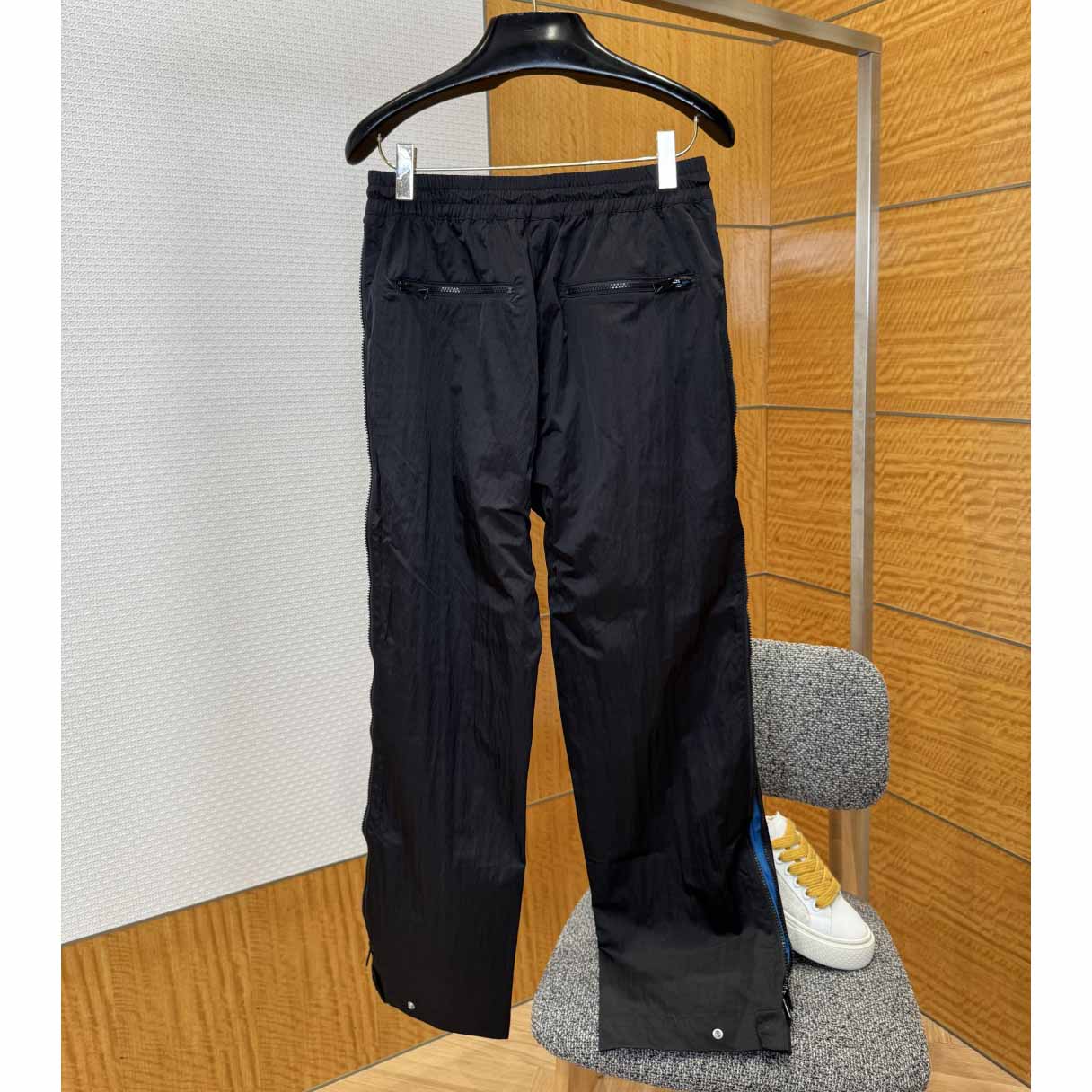 Bottega Veneta Contrasting Zipper Tech Nylon Jacket And Pants - DesignerGu