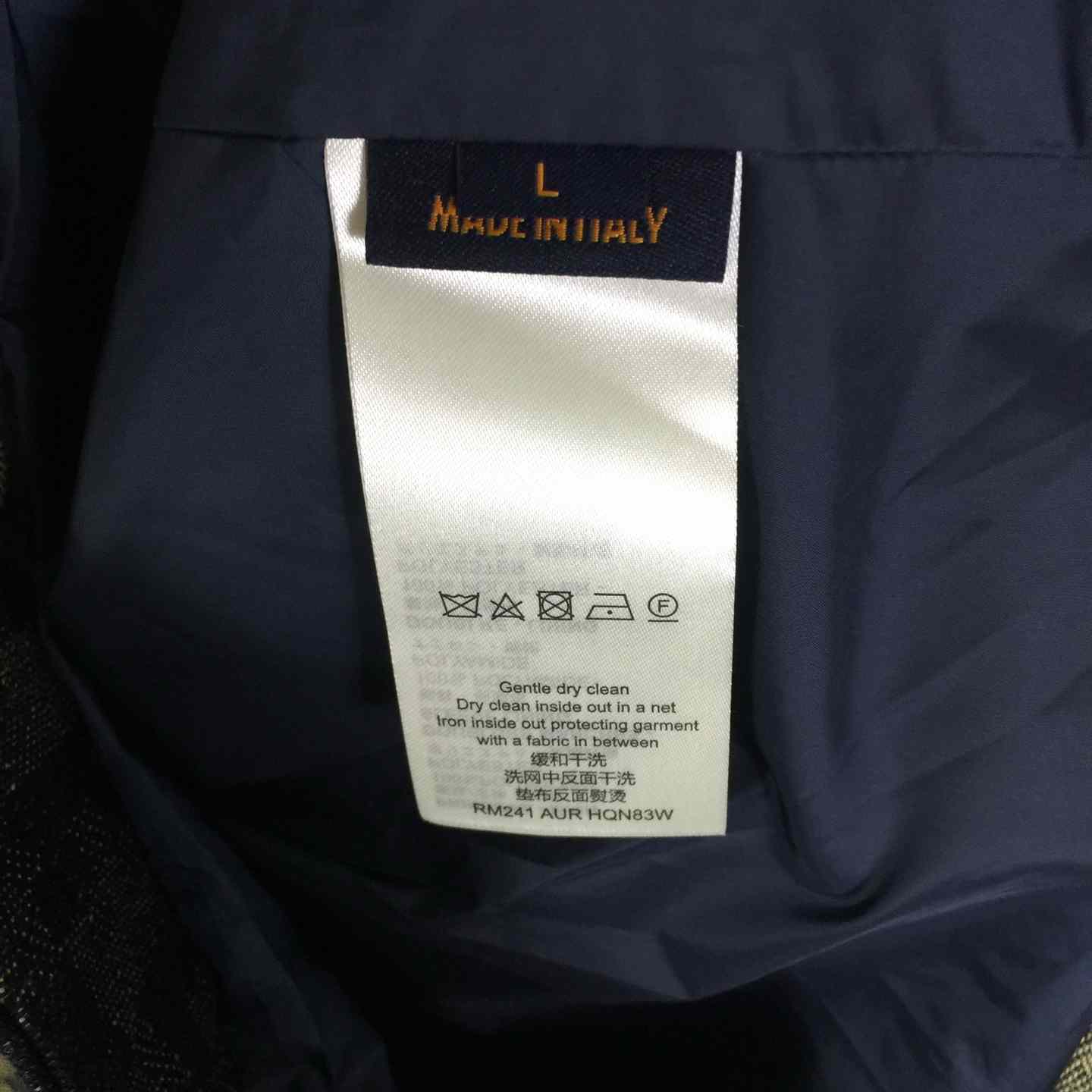 Louis Vuitton Jacket - DesignerGu