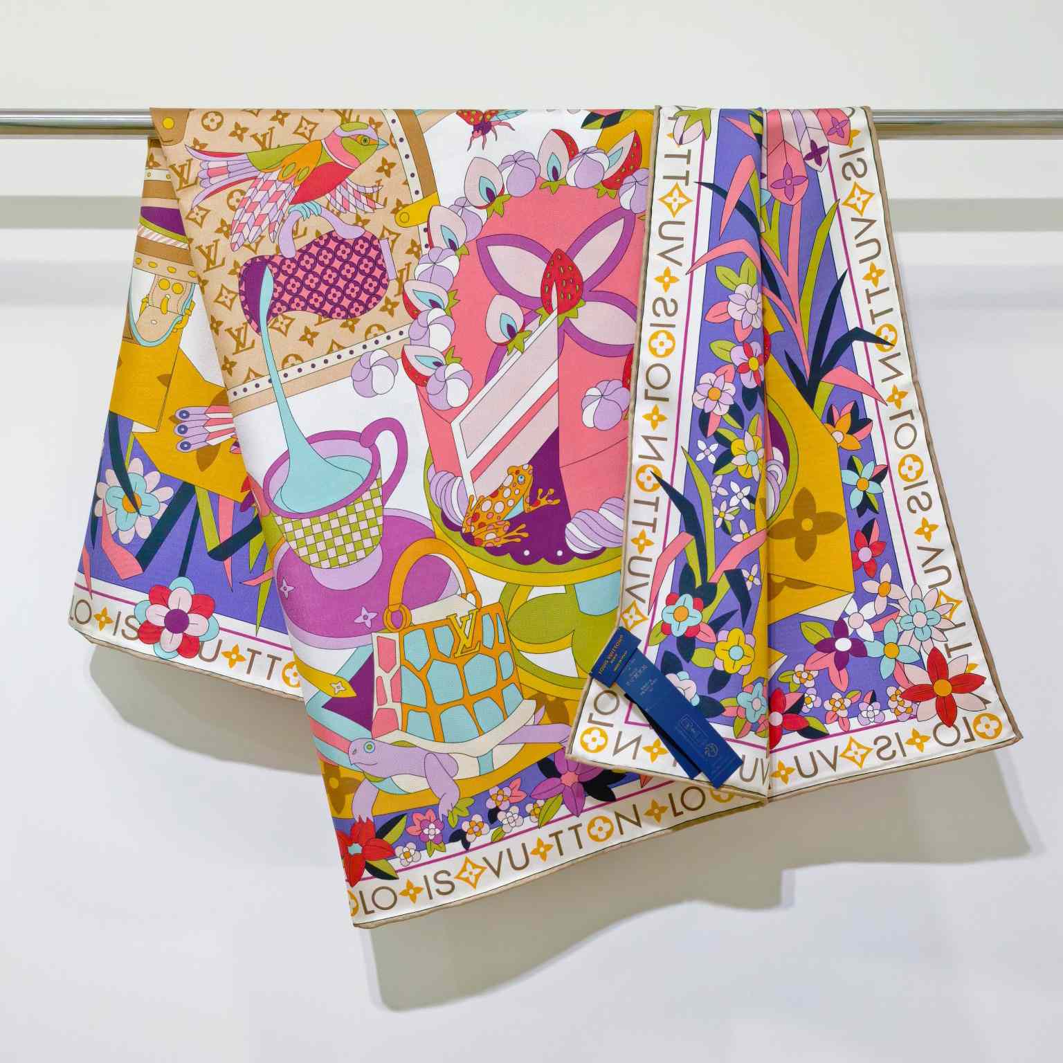 Louis Vuitton Picnic Square 90   M96463 - DesignerGu