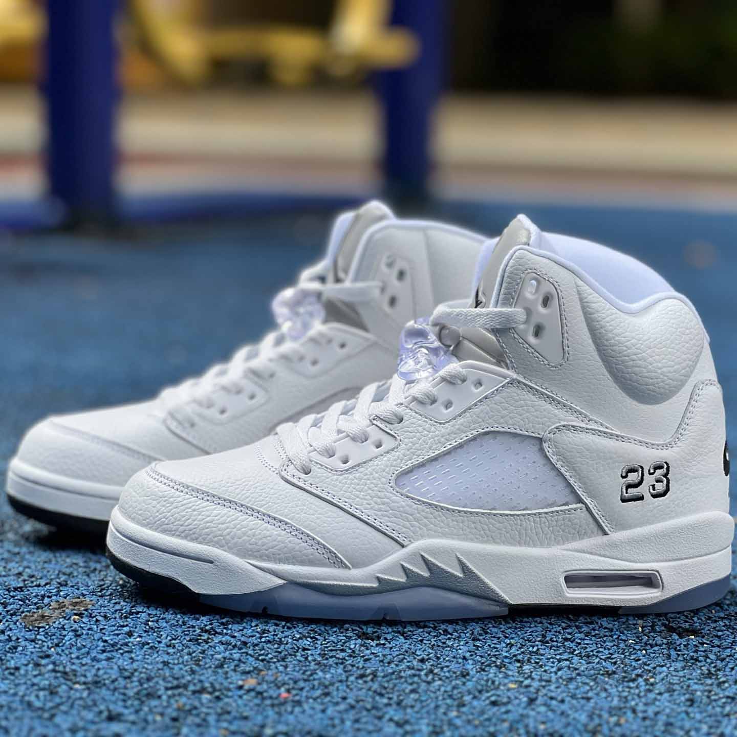 Air Jordan 5 Retro "Metallic White" HQ7978-103 40-47.5 - DesignerGu