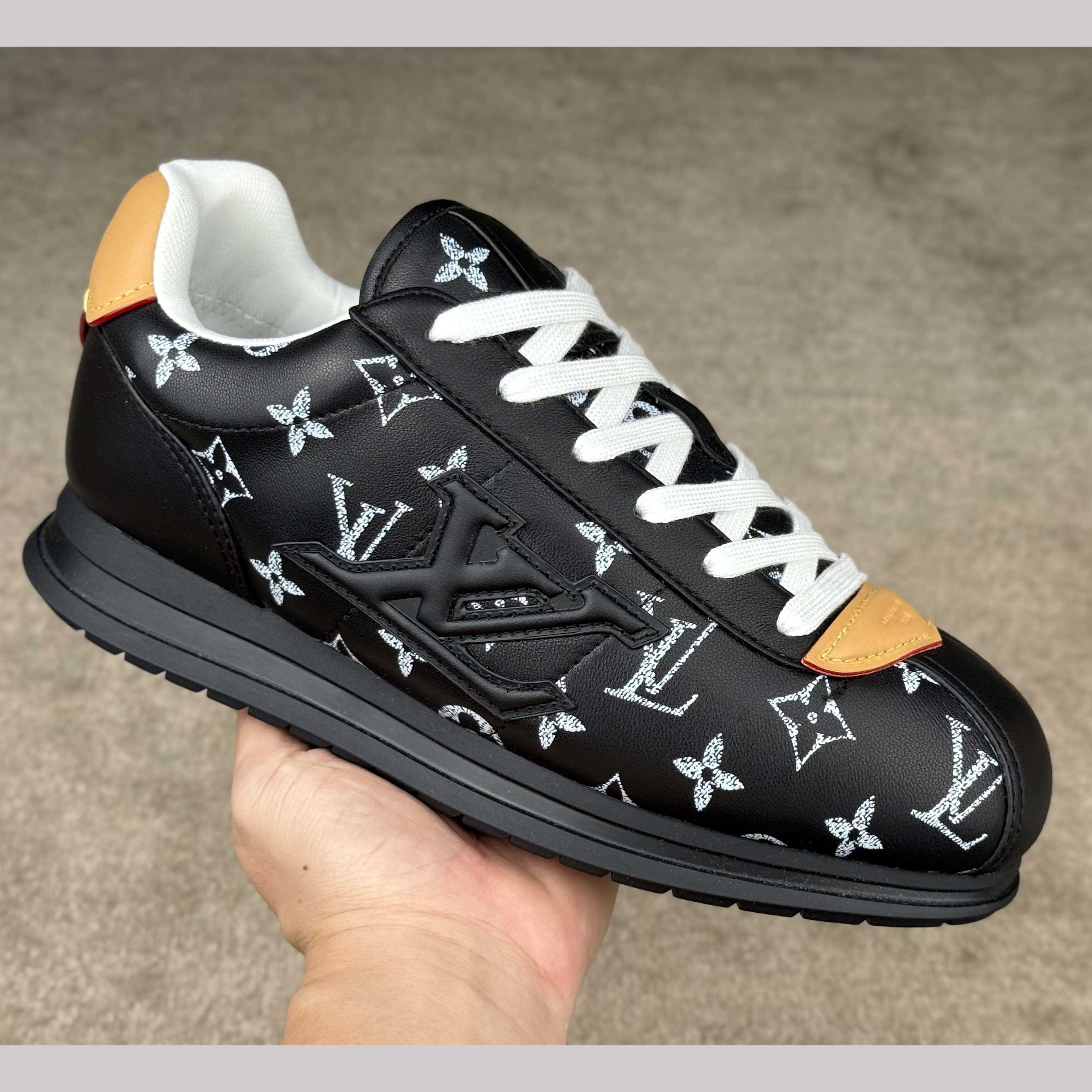 Louis Vuitton LV BUTTERSOFT Sneaker     - DesignerGu