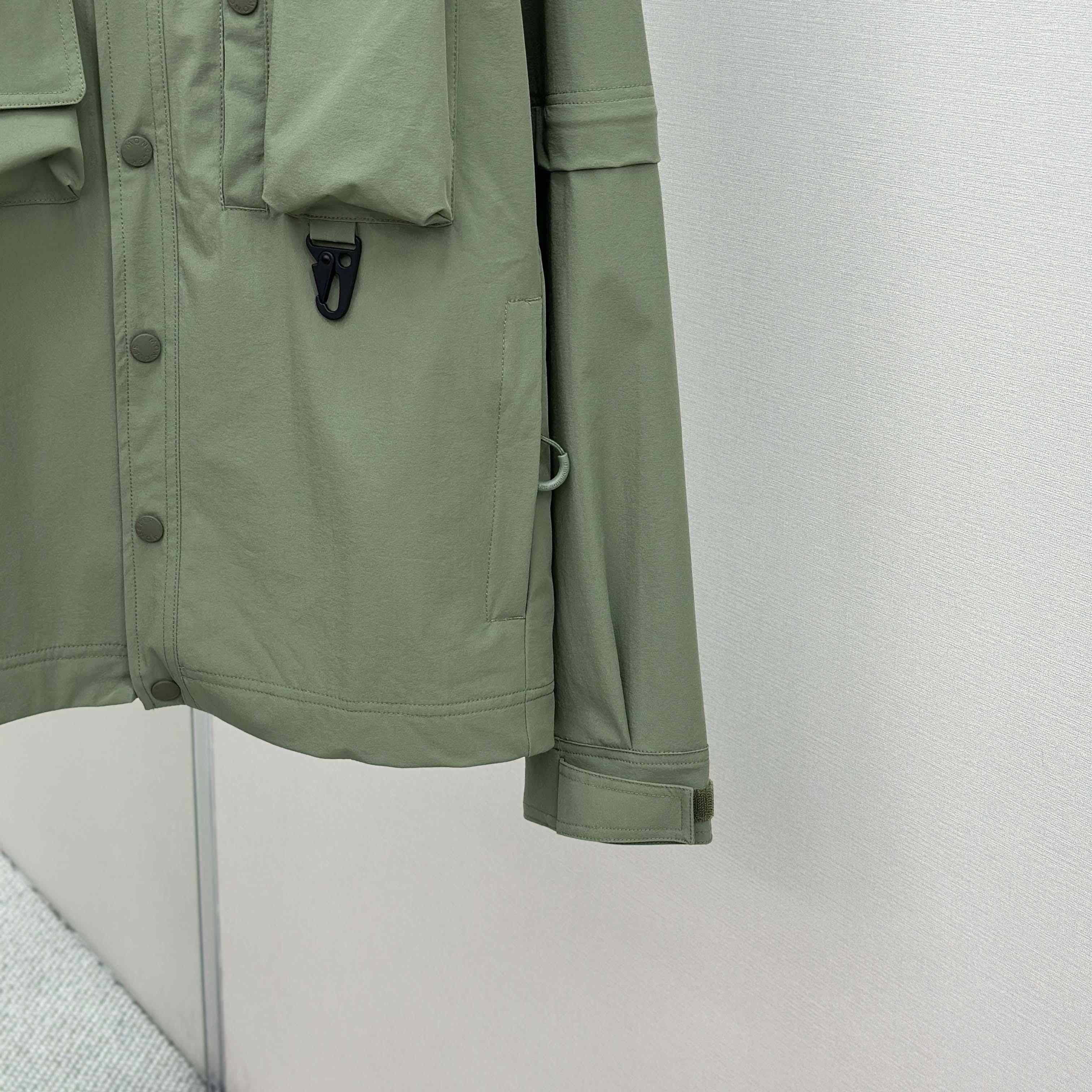 Moncler Tatra 2-in-1 Water-Repellent Field Jacket - DesignerGu