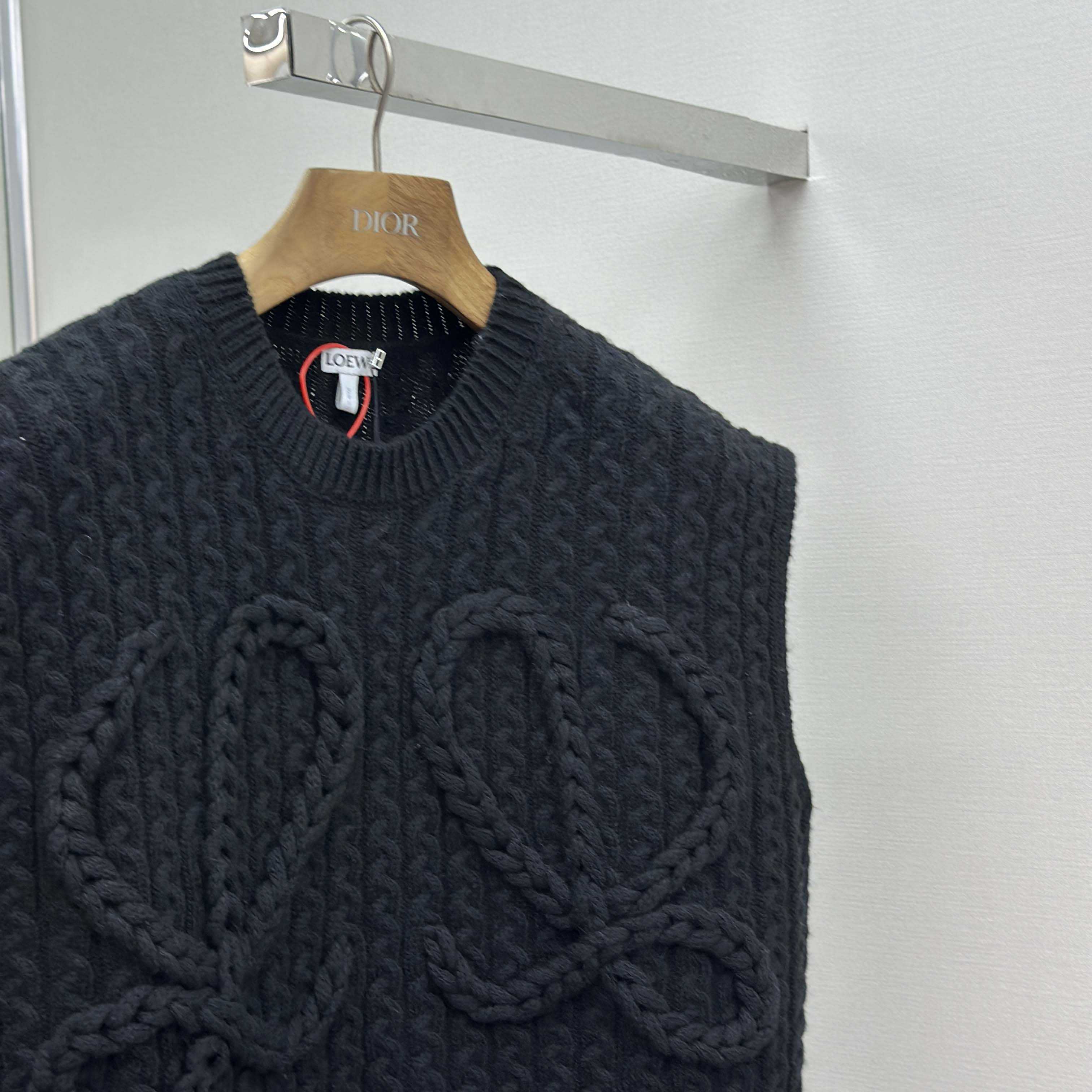 Loewe Vest In Wool - DesignerGu