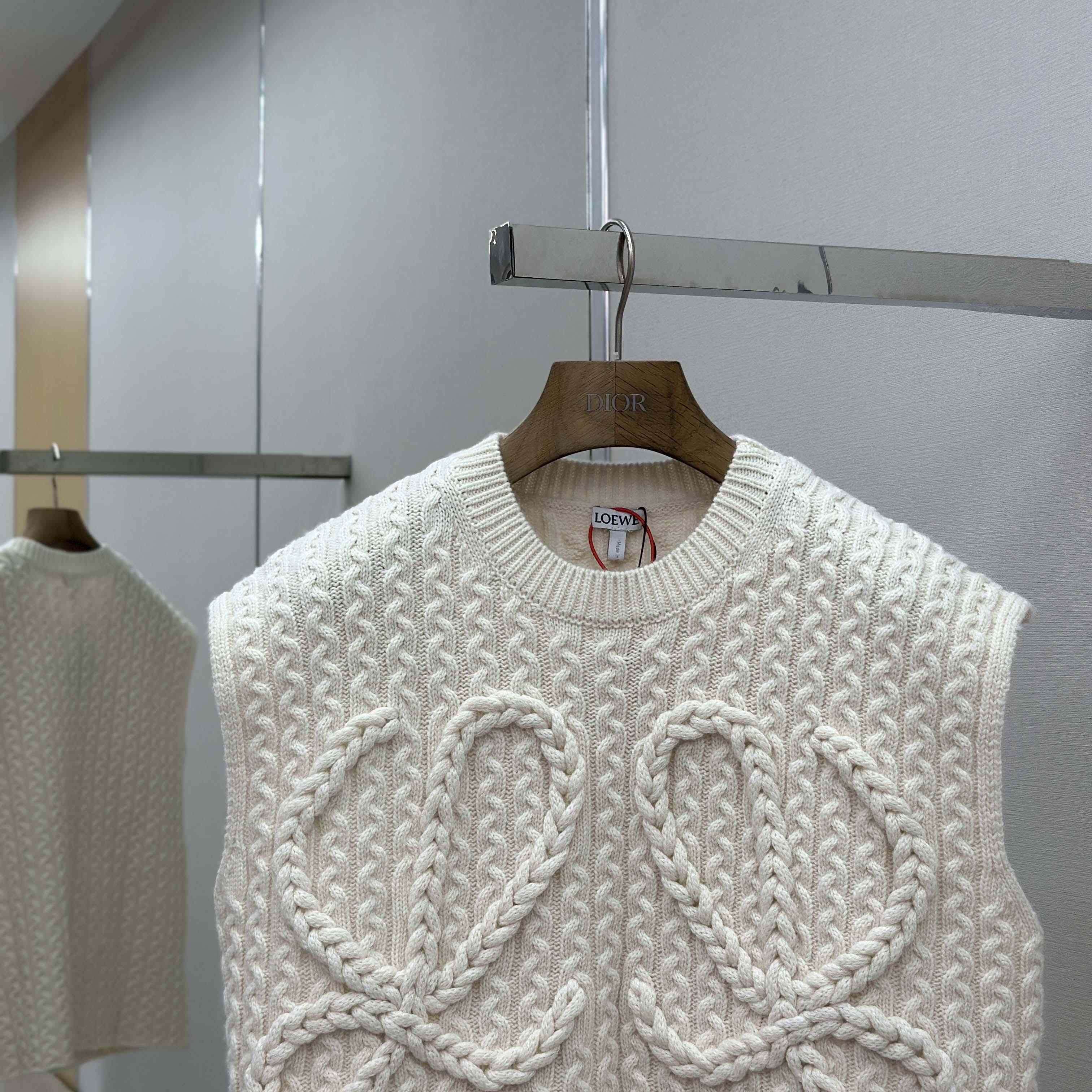 Loewe Vest In Wool - DesignerGu