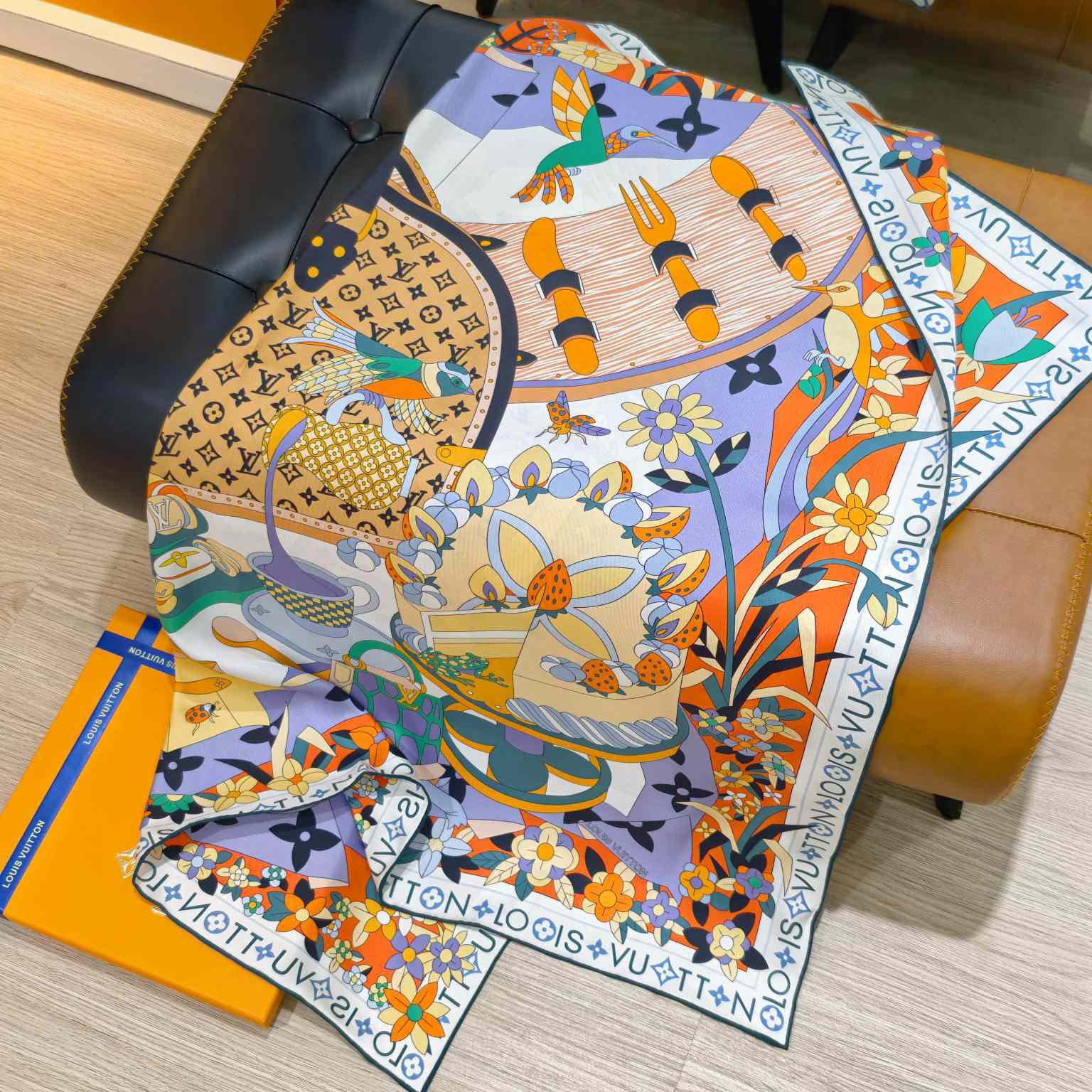 Louis Vuitton Picnic Square 90   M96354 - DesignerGu